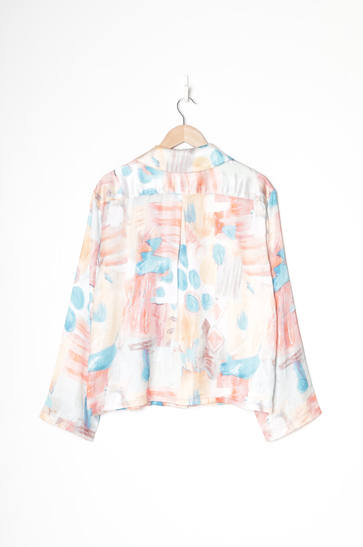 Rukia Womens Pink Shirt Size L