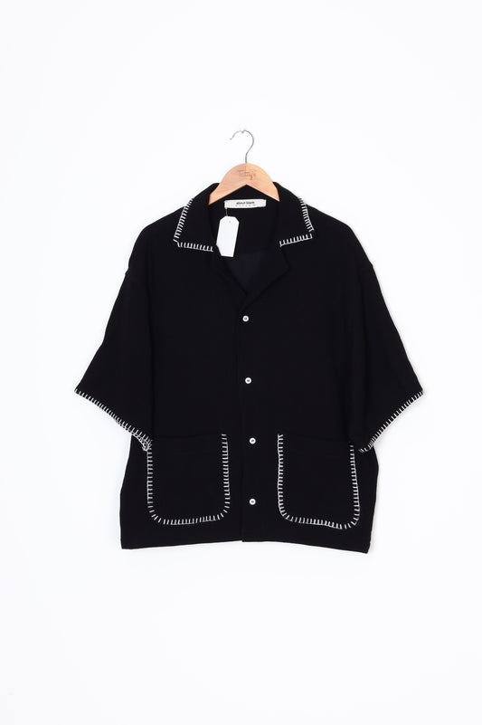 about:blank Mens Black Shirt Size L