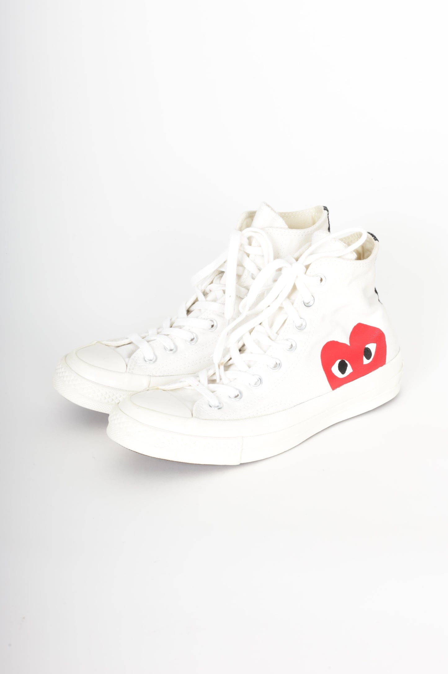 Converse X Play Comme Des Garcons Mens Cream Sneakers Size EU 40