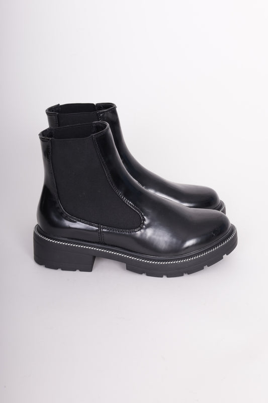 Pretty Little Thing Womens Black Boots  Size 38