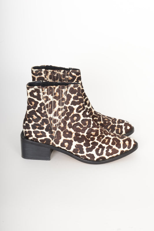 Mi Piaci Womens Brown Boots  Size EU 37