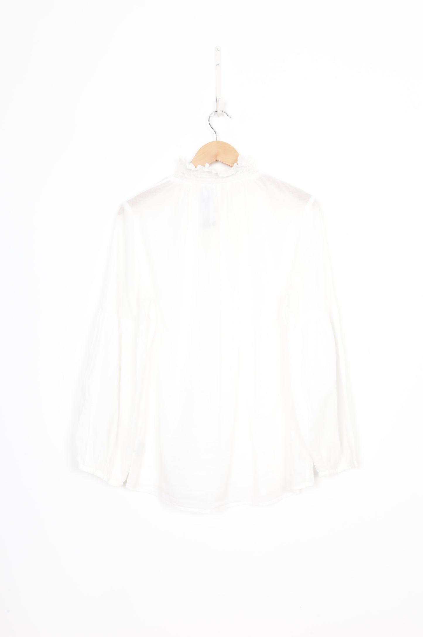 Helen Cherry Womens White Top Size M
