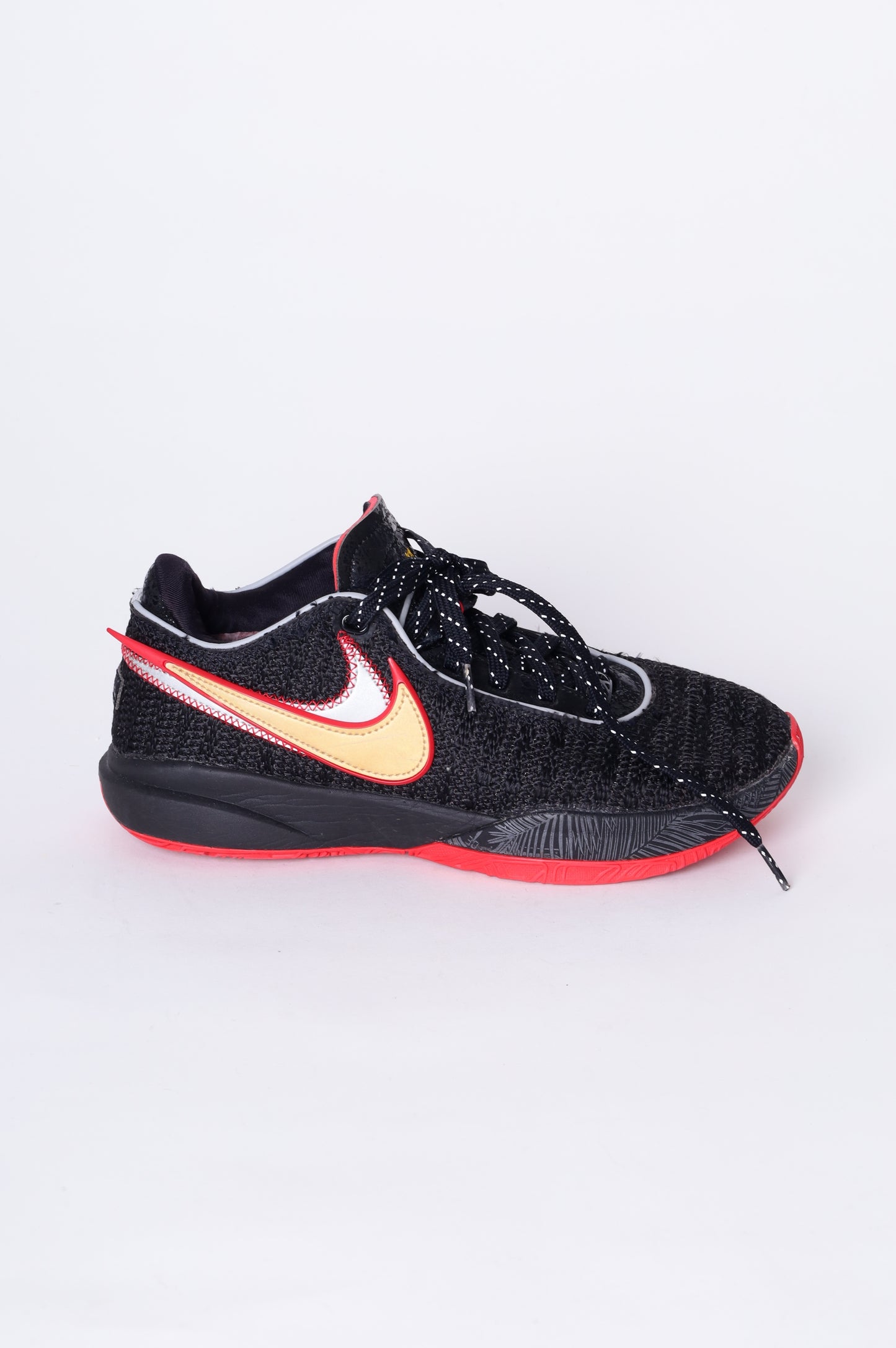 Nike x Lebron James Mens Black Sneakers Size EU 40