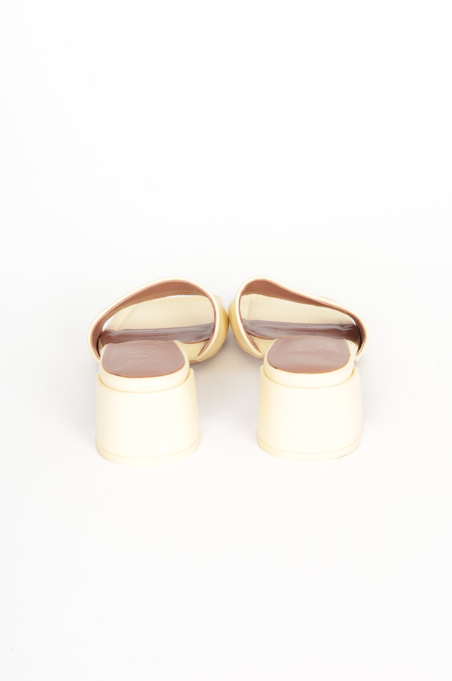 Bronwyn Womens Yellow Shoes Size EU 40