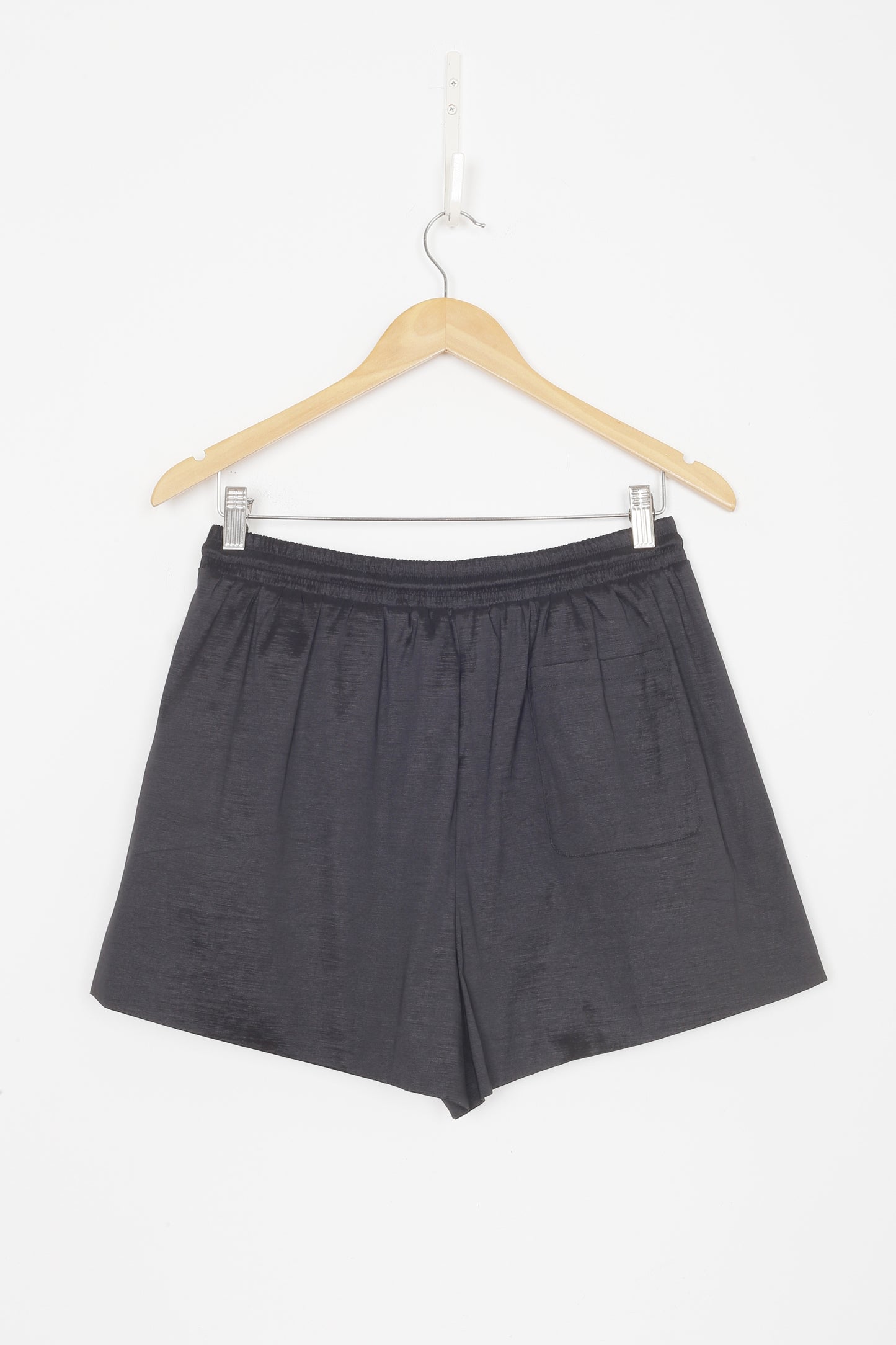 Rebe Womens Black Shorts Size M
