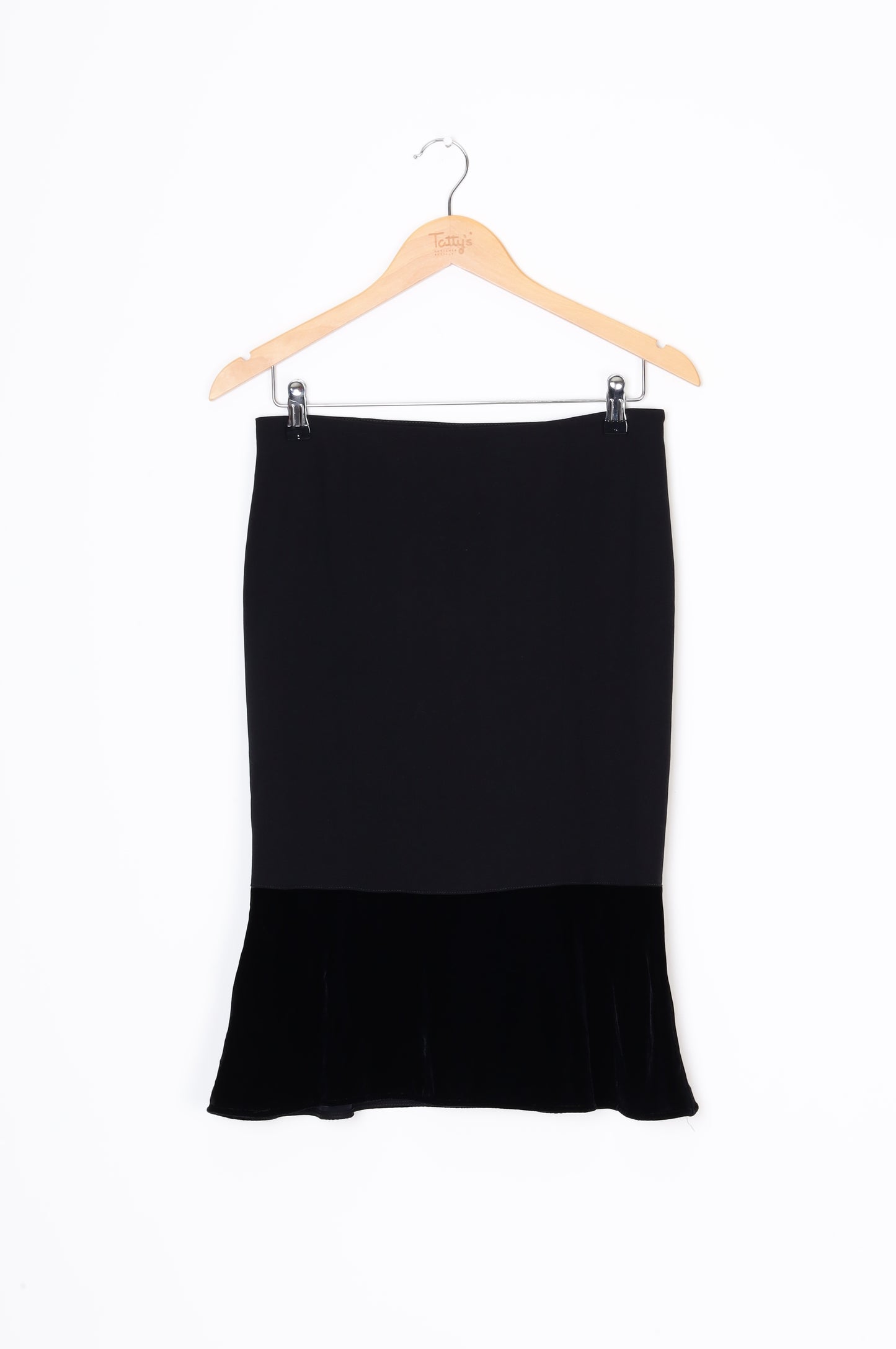 Emporio Armani Womens Black Skirt Size 40