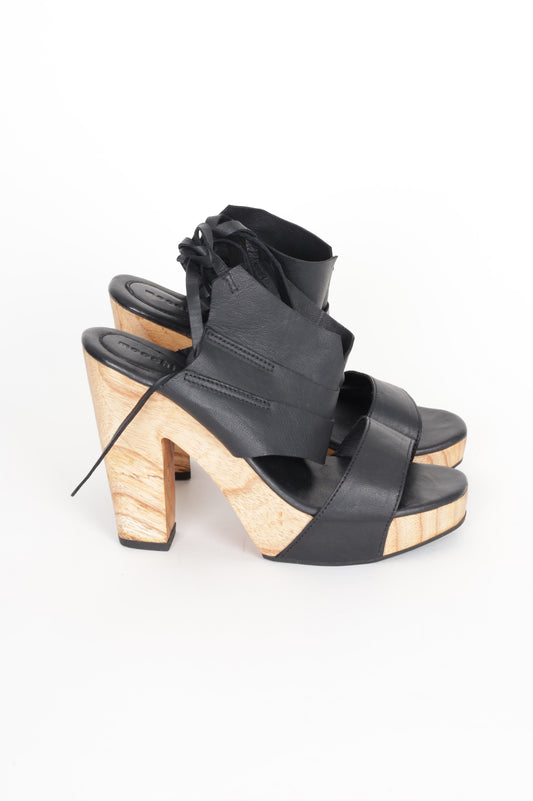 Moochi Womens Black Heels Size EU 36