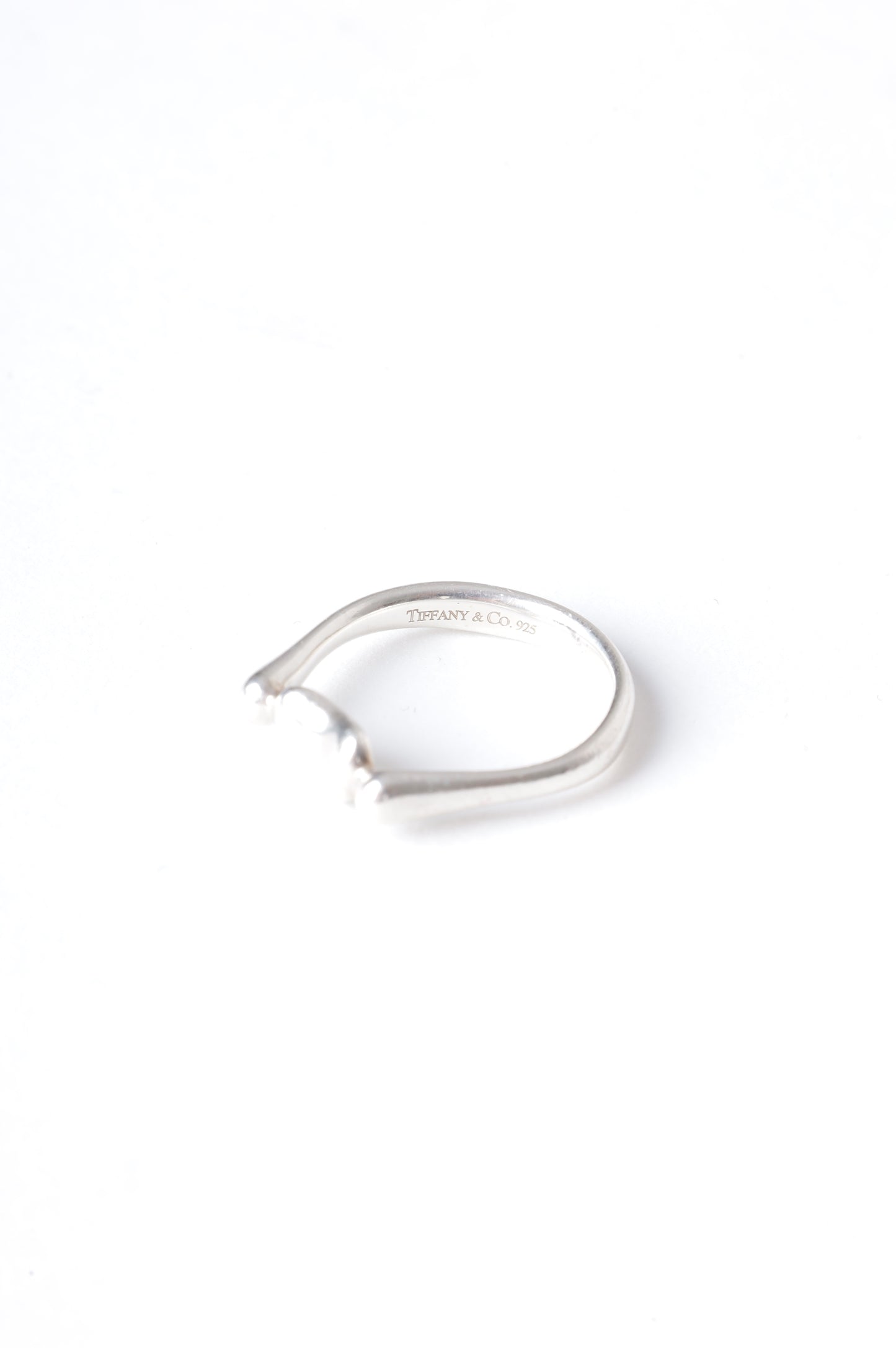 Tiffany & Co. Womens Silver Ring Size 6