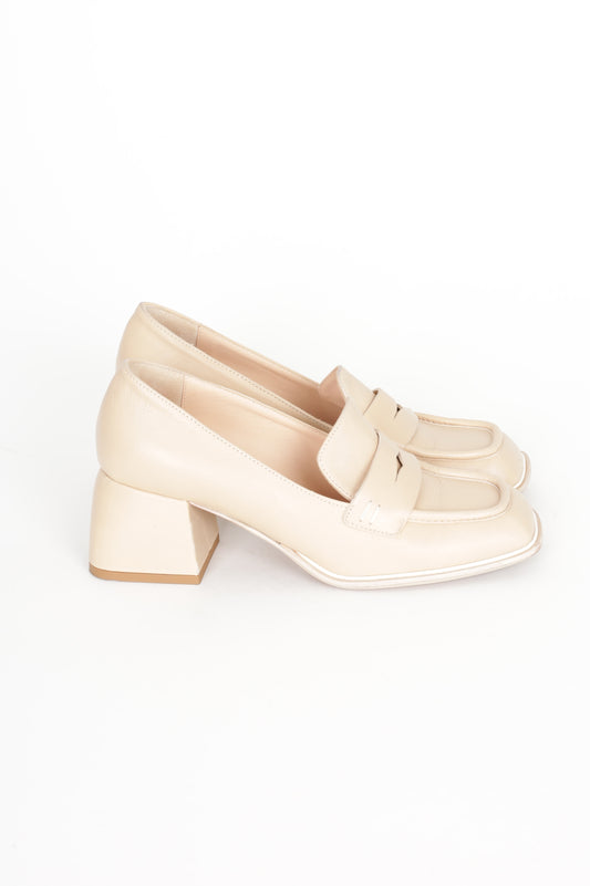 Laura Bellariva Womens Cream Shoes Size EU 37