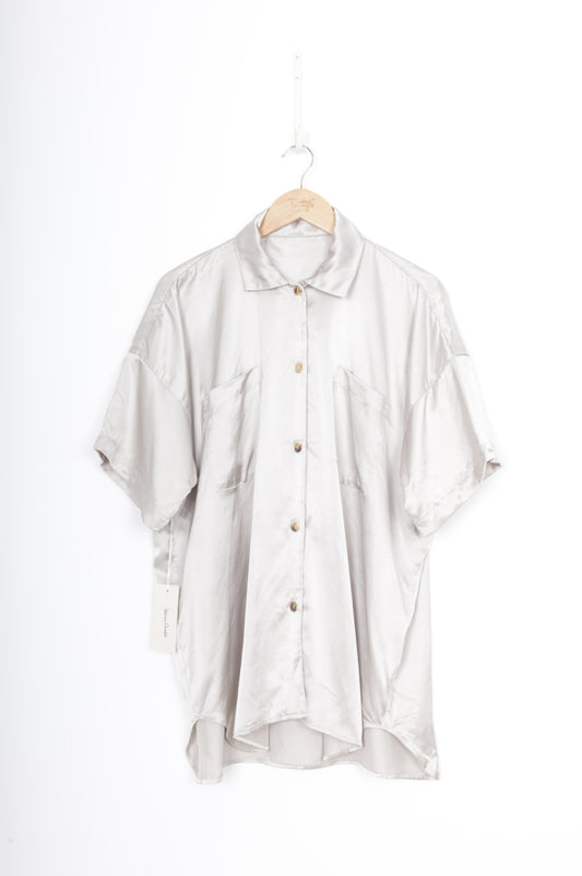 Miss Crabb Womens Grey Shirt Size 3