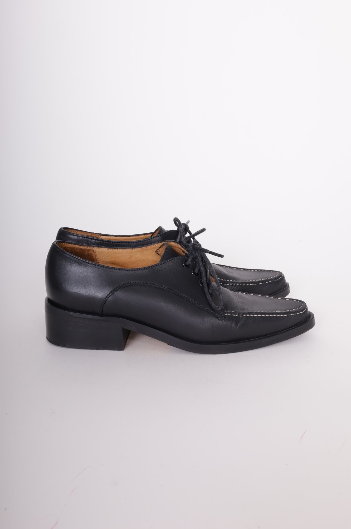 Minnie Cooper Womens Black Shoes Size 38