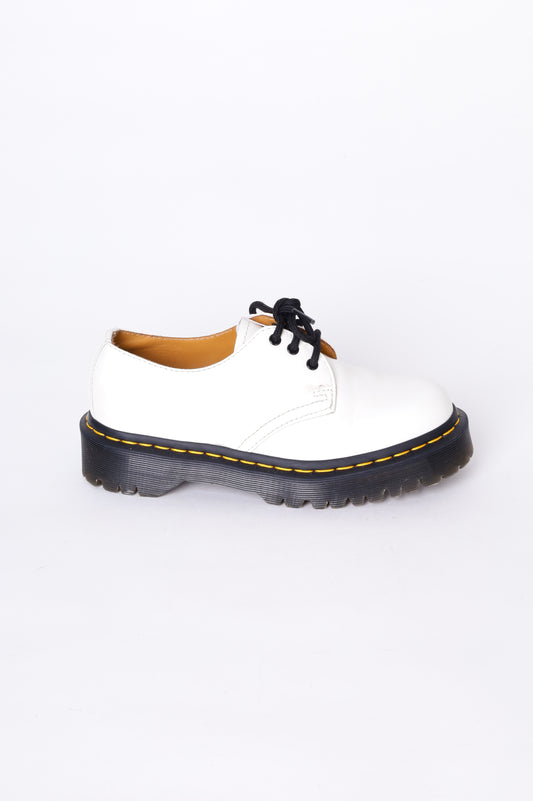 Dr Martens Womens White Shoes Size EU 36