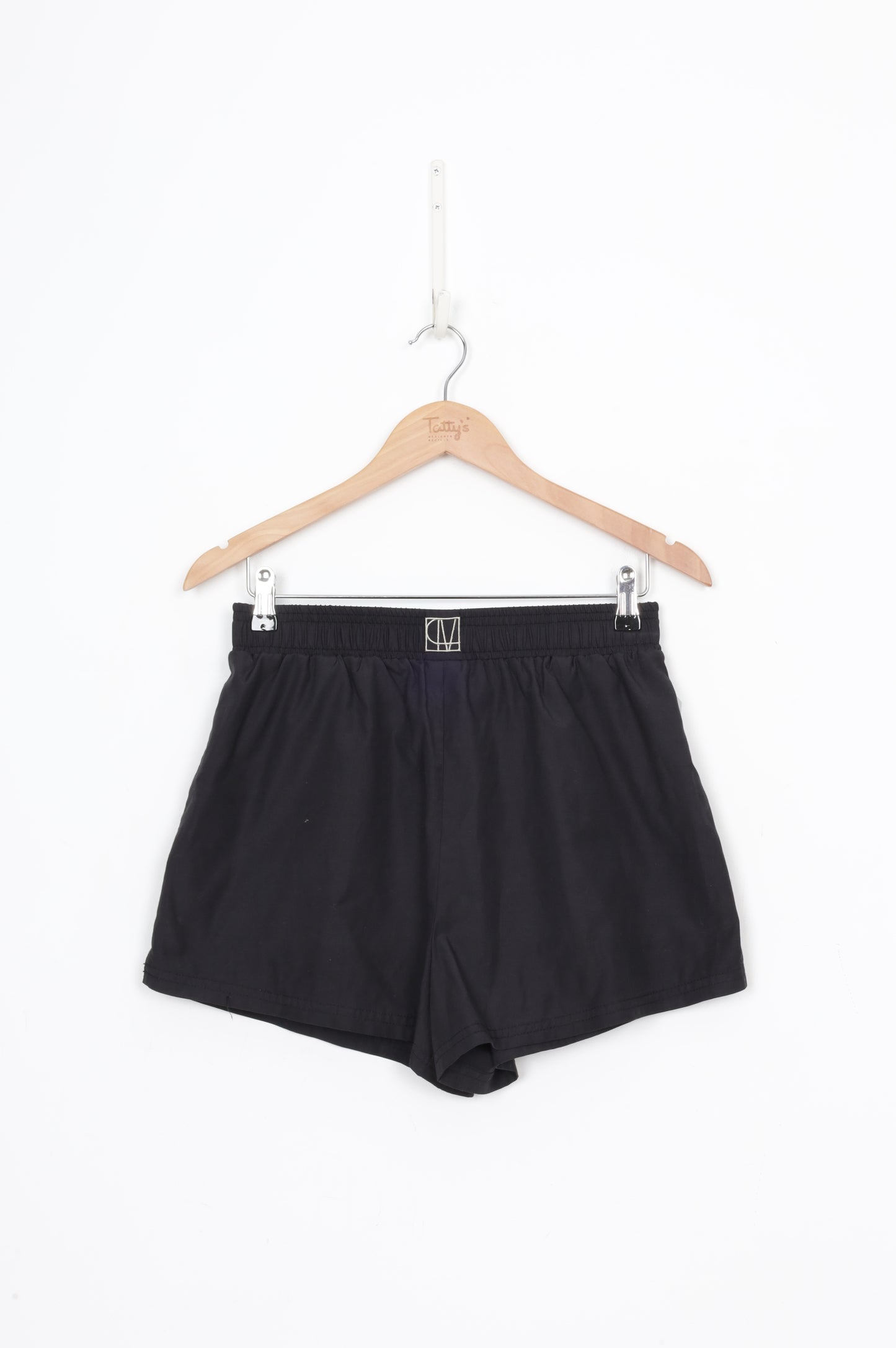 Camila & Marc Womens Black Shorts Size 8