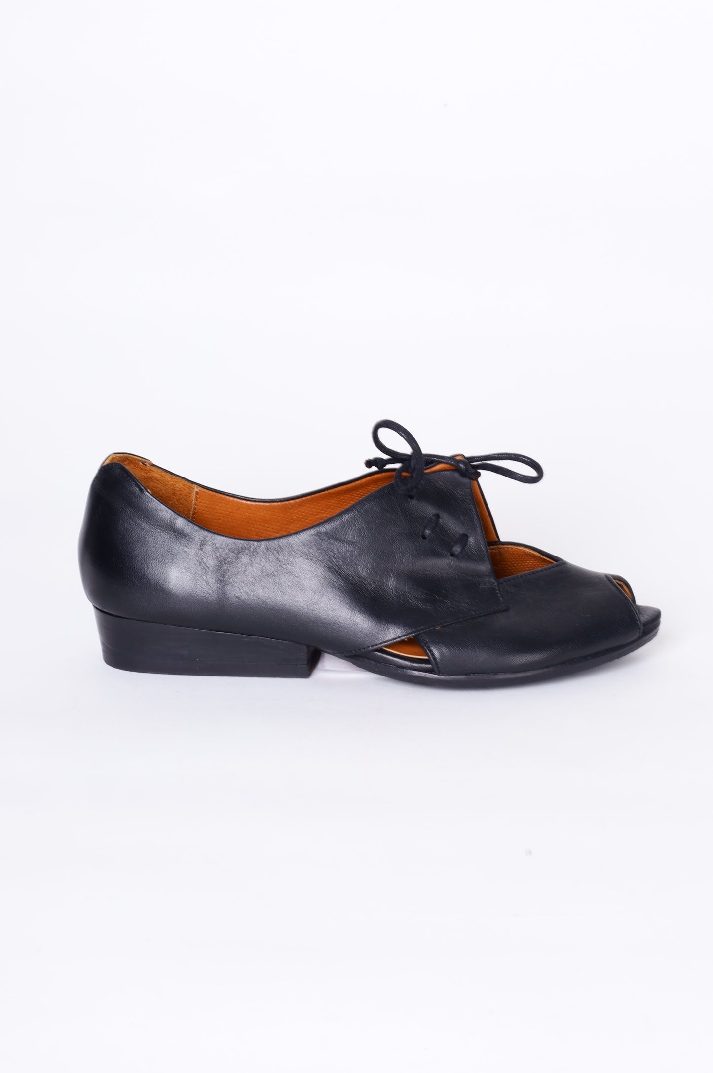 Tracey Neuls Womens Black Shoes Size EU 36