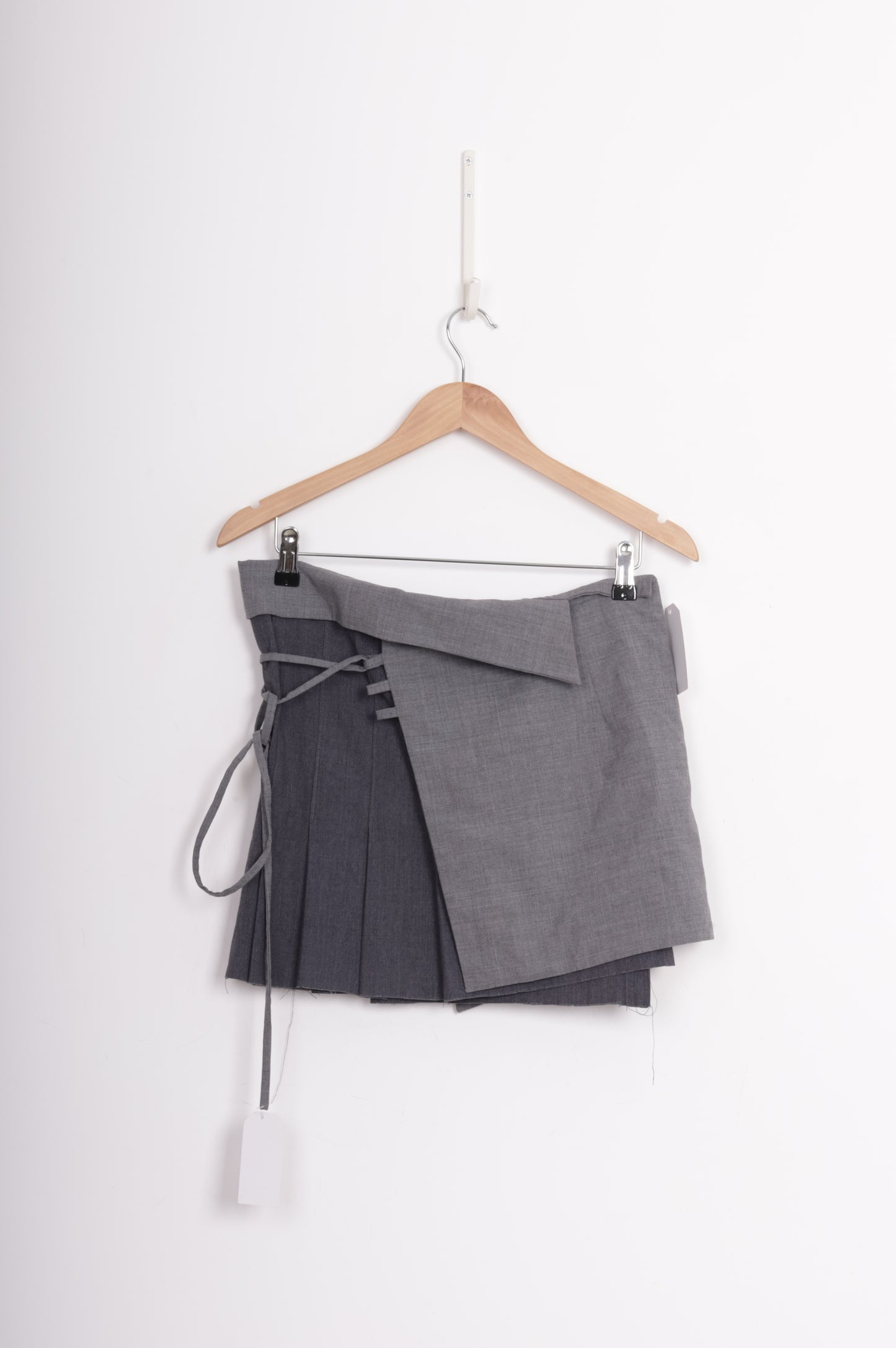 Aaizel Womens Grey Skirt Size 8