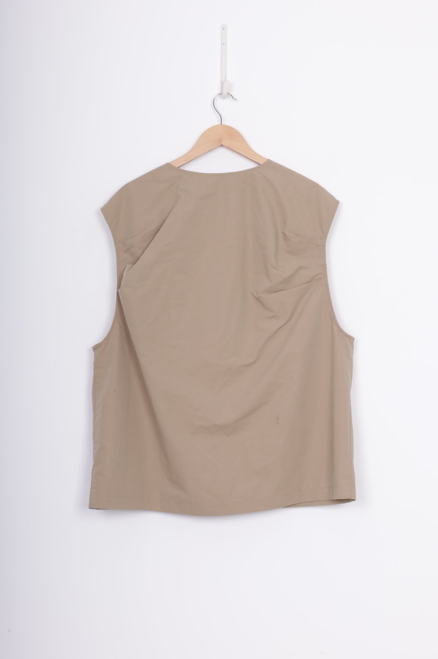 Wynn Hamlyn Mens Beige Vest Size XL