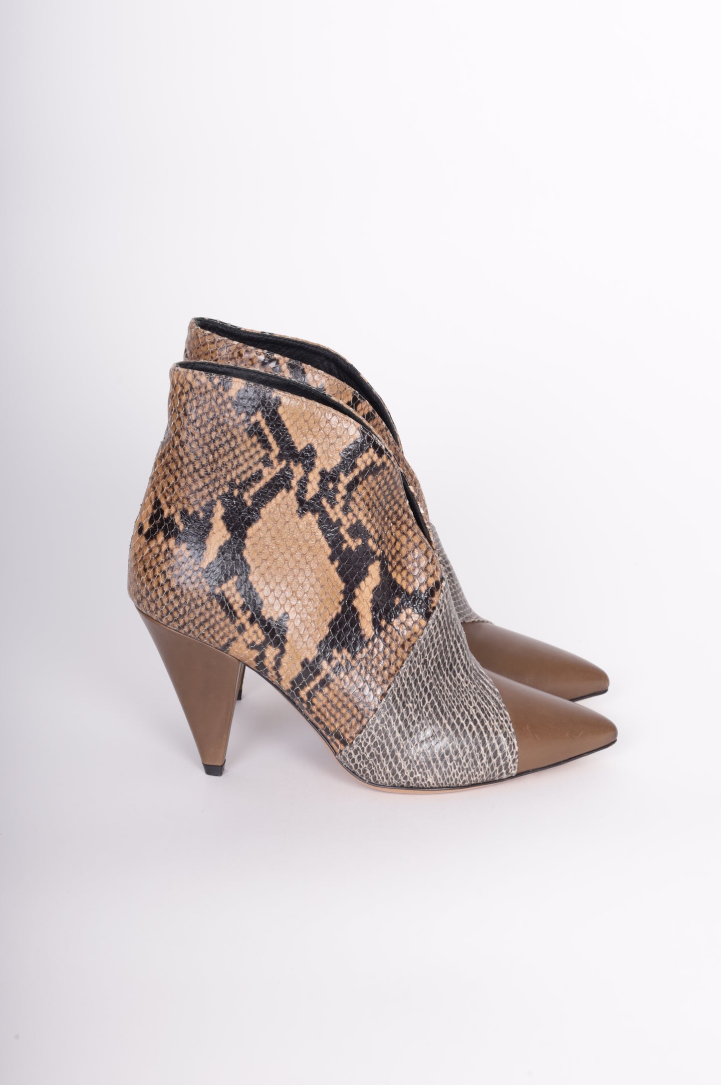 Isabel Marant Womens Beige Boots  Size EU 37