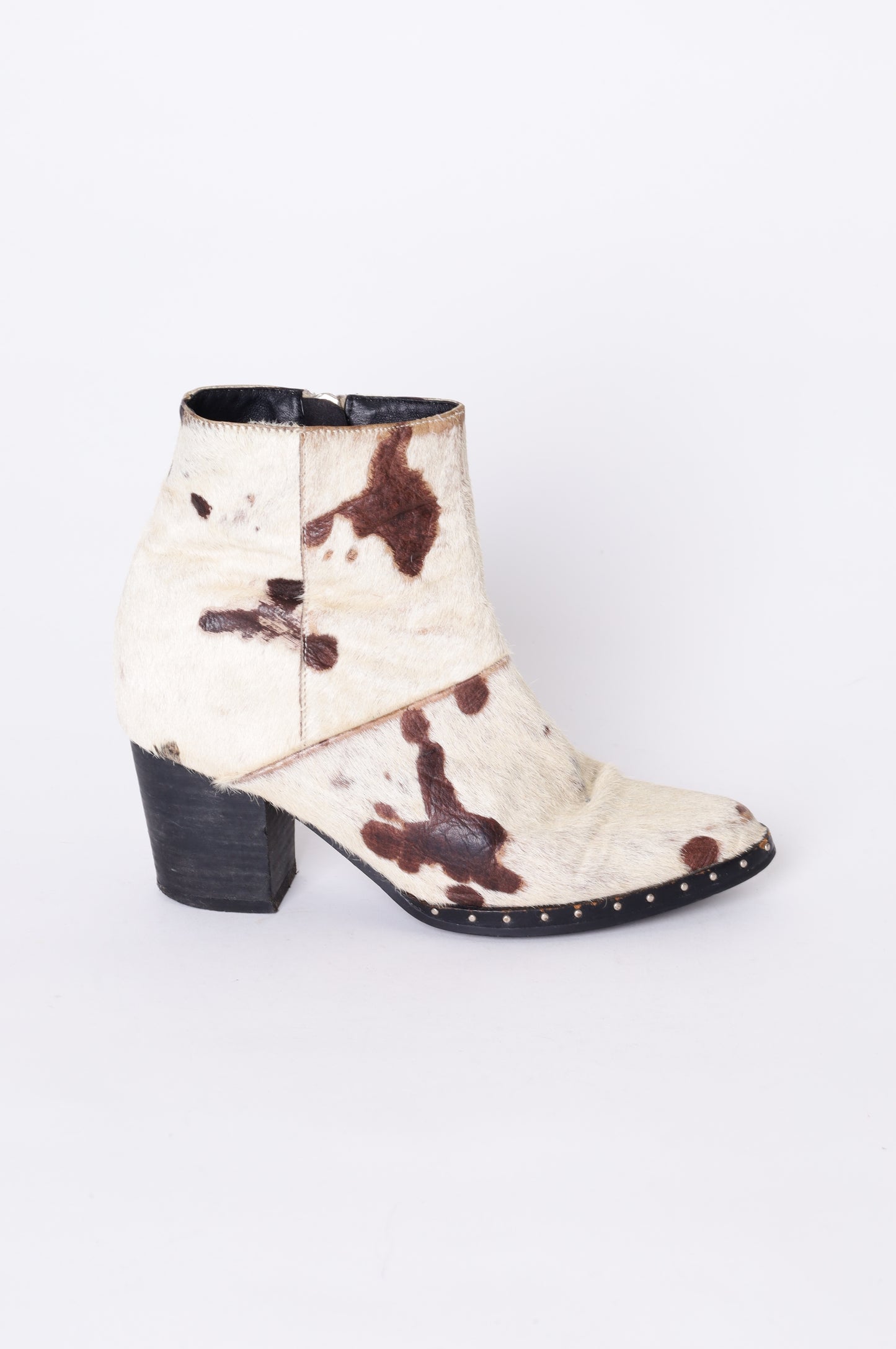 Urge Womens White Boots  Size EU 36