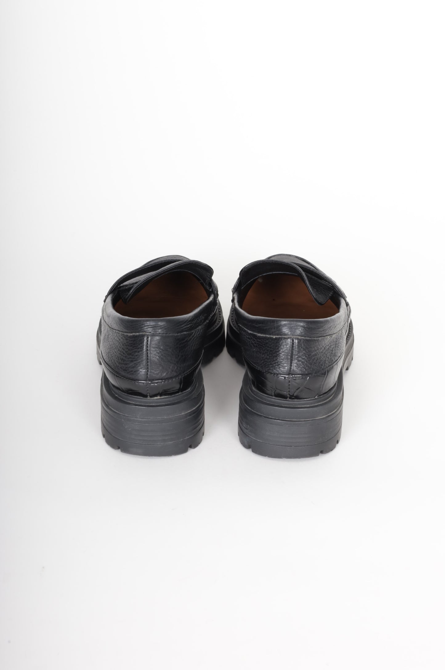 Mi Piaci Womens Black Shoes Size EU 39