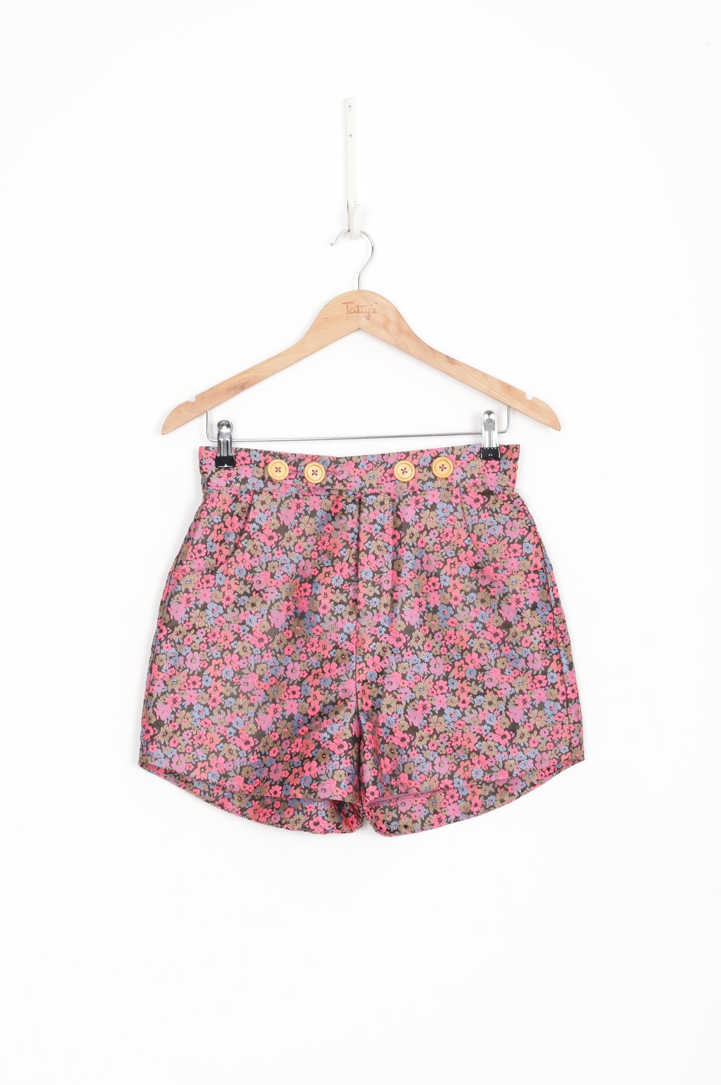 Ruby Womens Pink Shorts Size 8