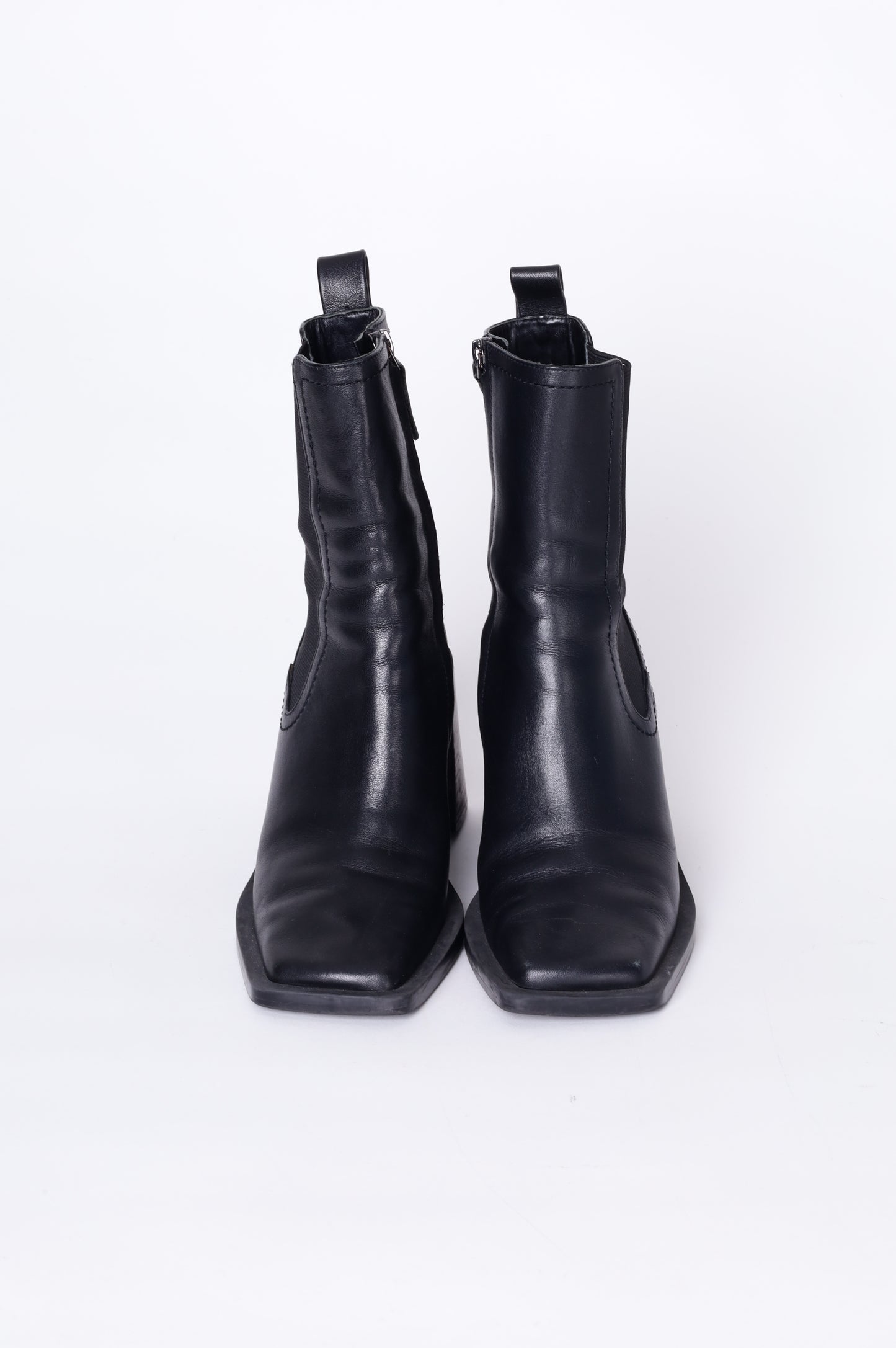 Bronwyn Womens Black Boots  Size EU 38