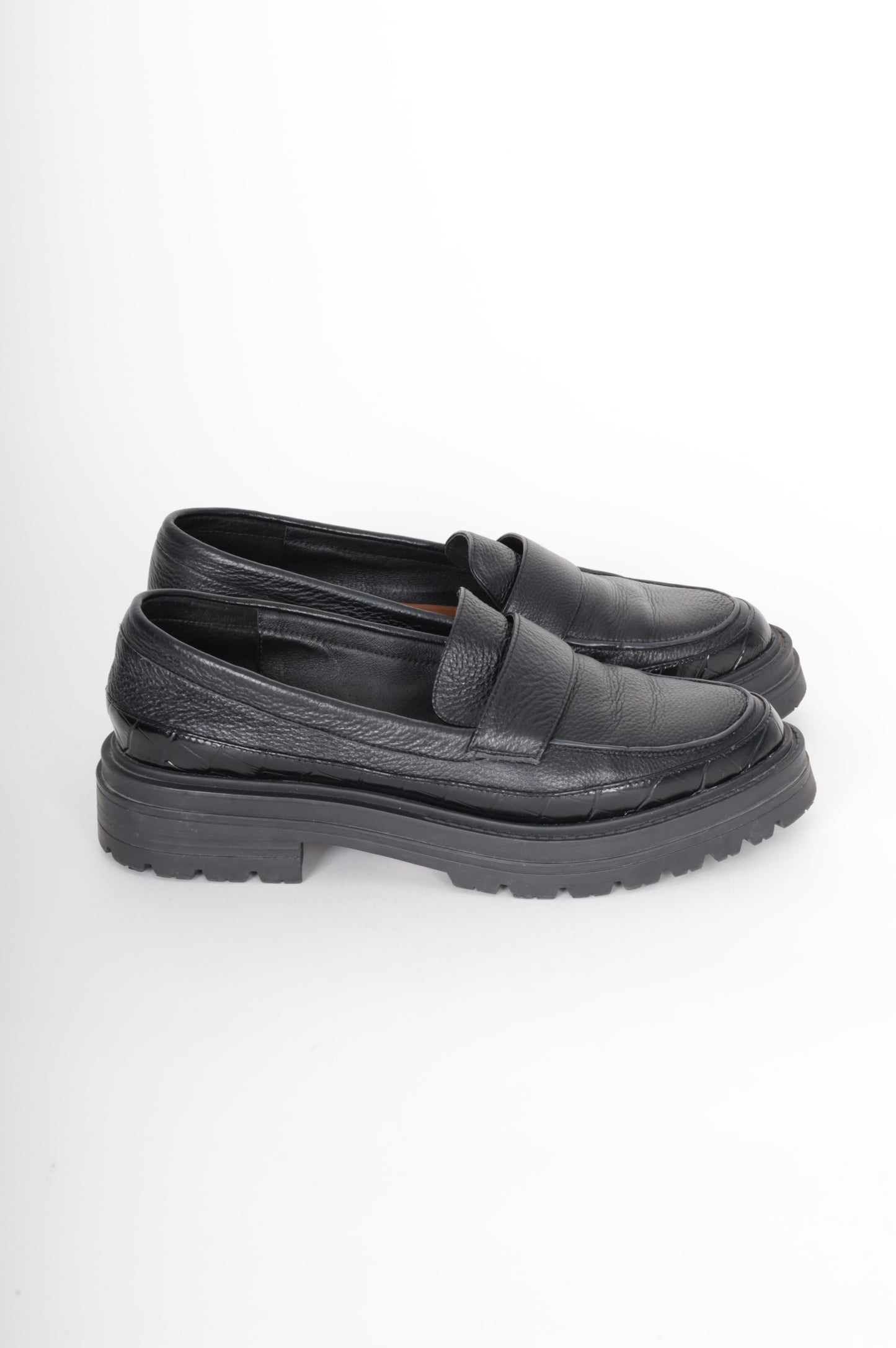 Mi Piaci Womens Black Shoes Size EU 39