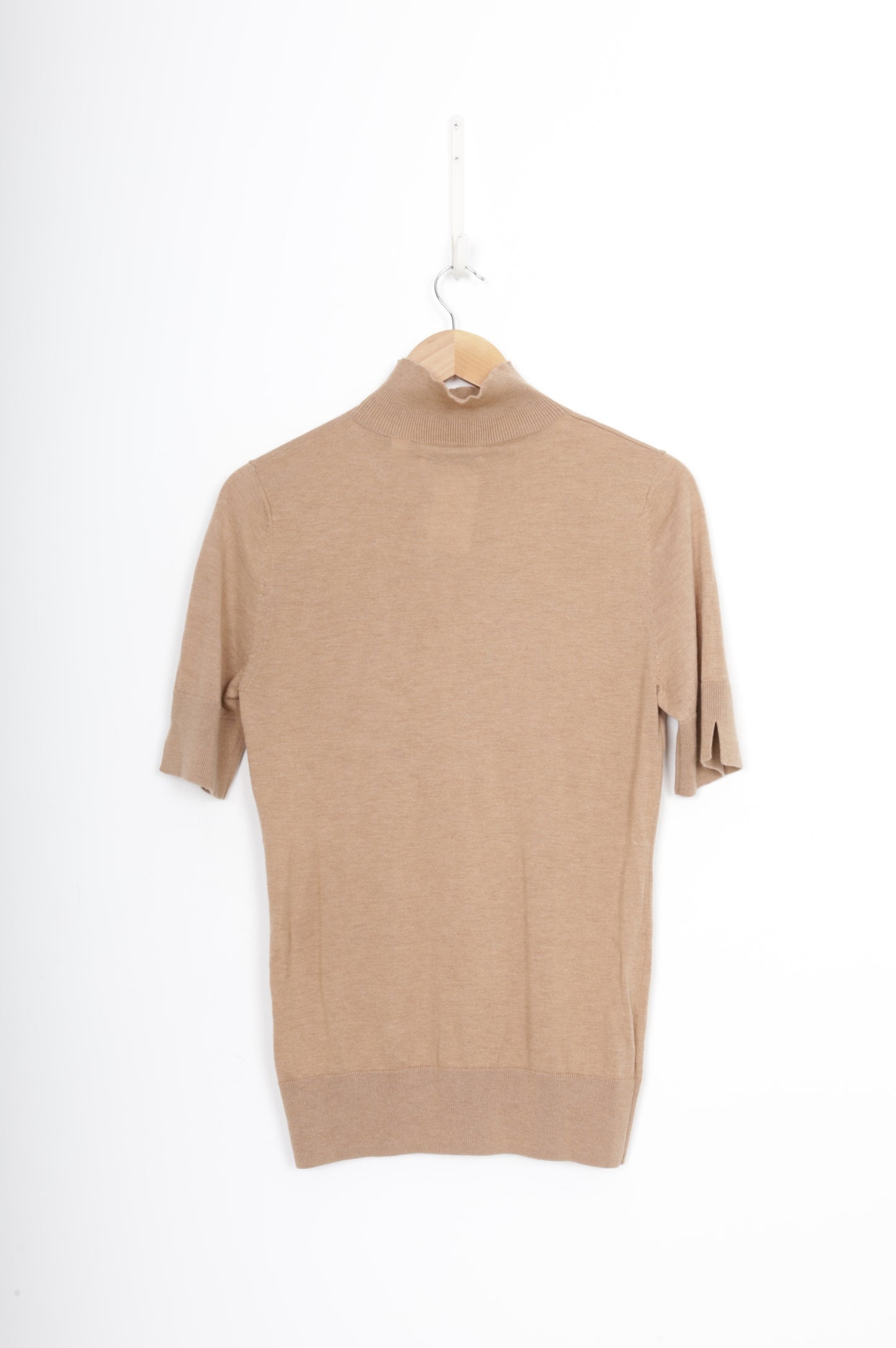 Coutry Road Womens Beige T-shirt Size M