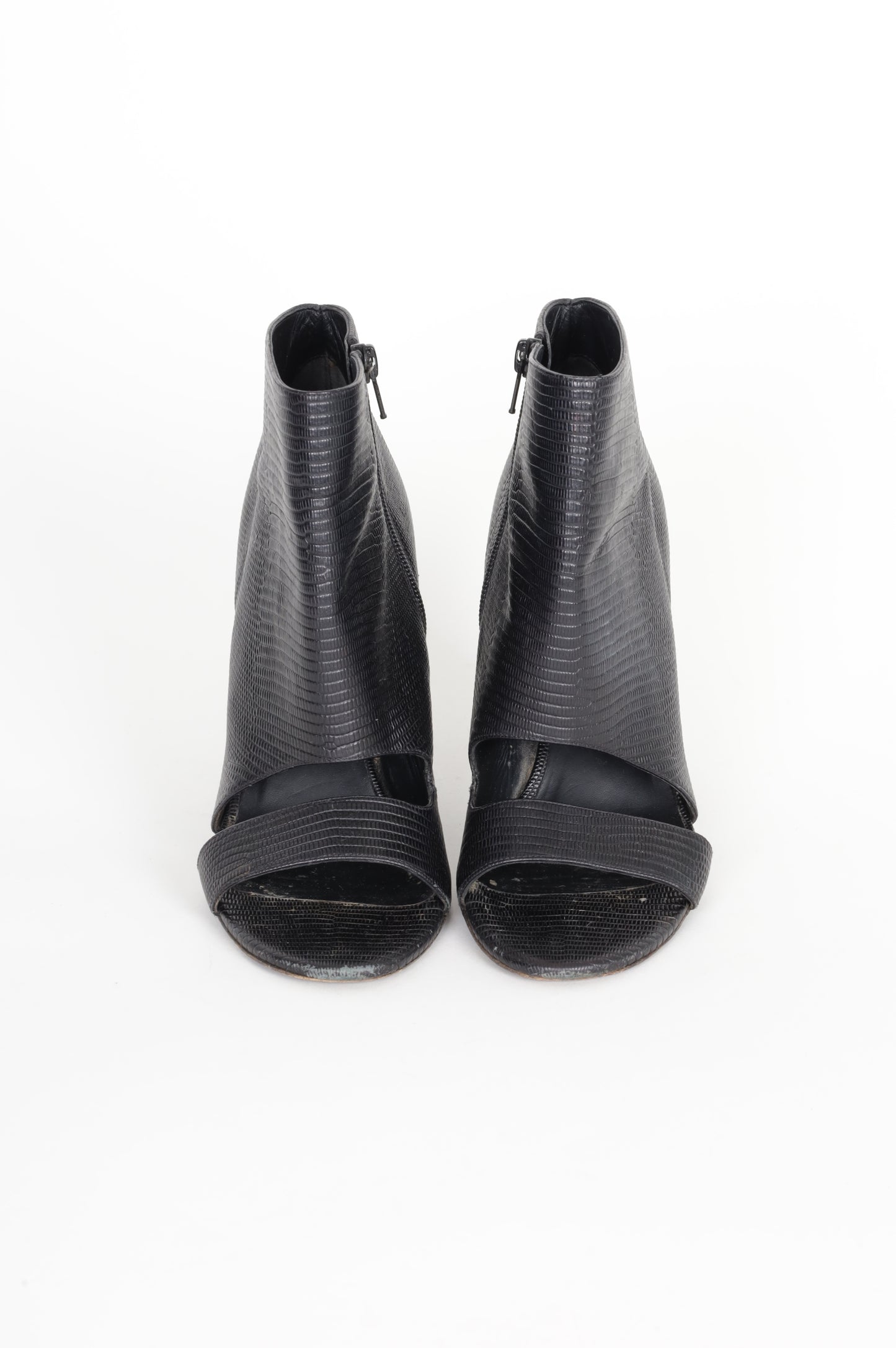 Vince. Womens Black Heels Size EU 38.5