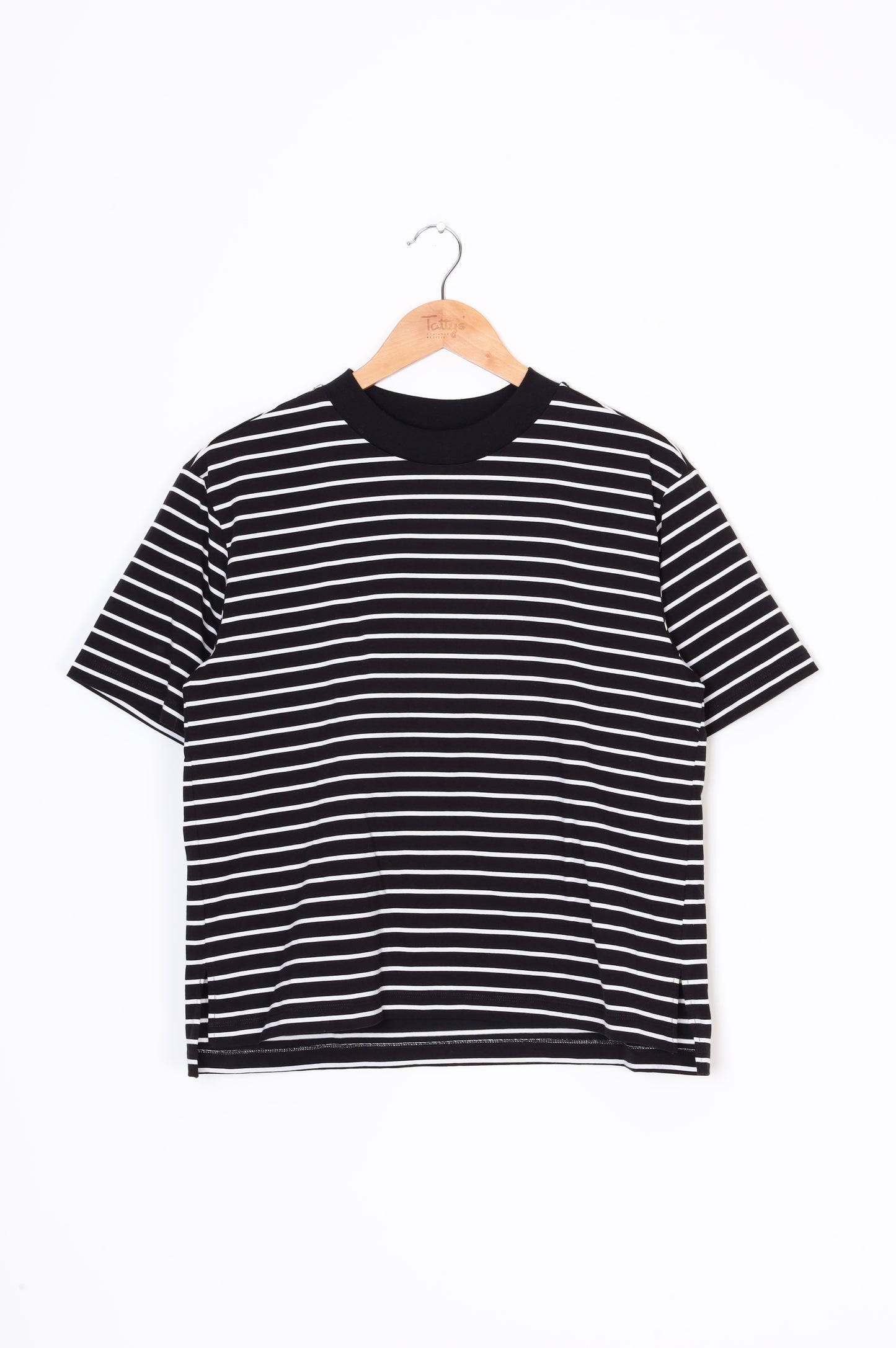 Uniqlo Womens Black T-shirt Size M