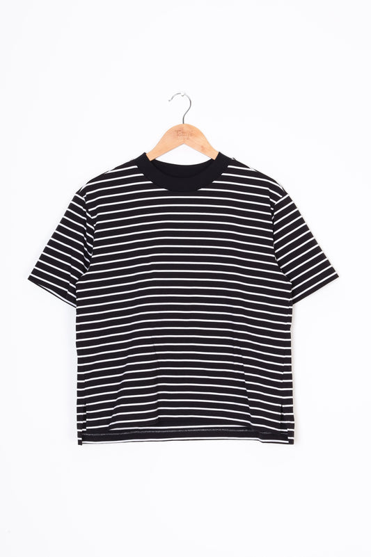 Uniqlo Womens Black T-shirt Size M