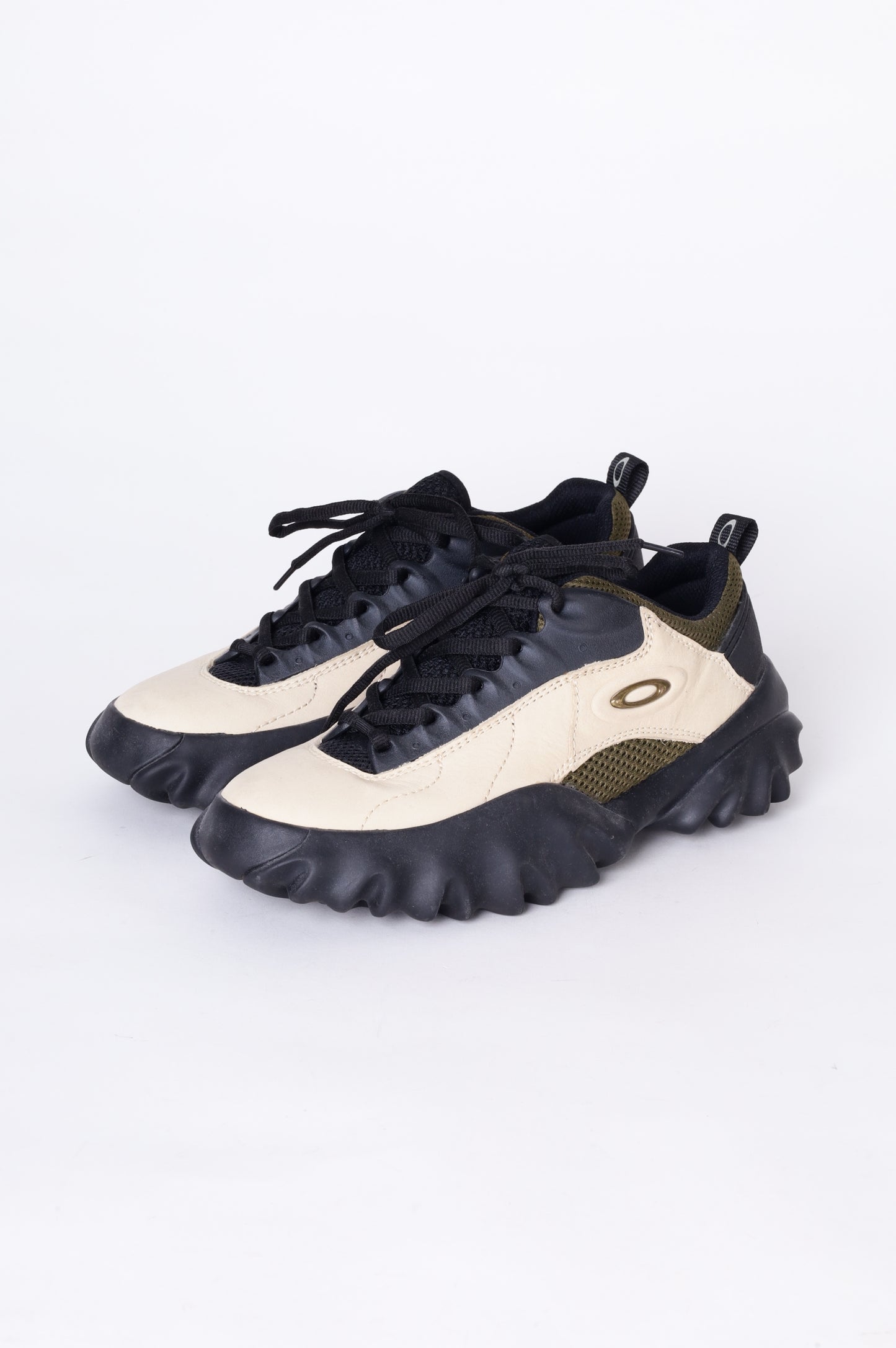 Oakley Unisex Beige Sneakers Size EU 41