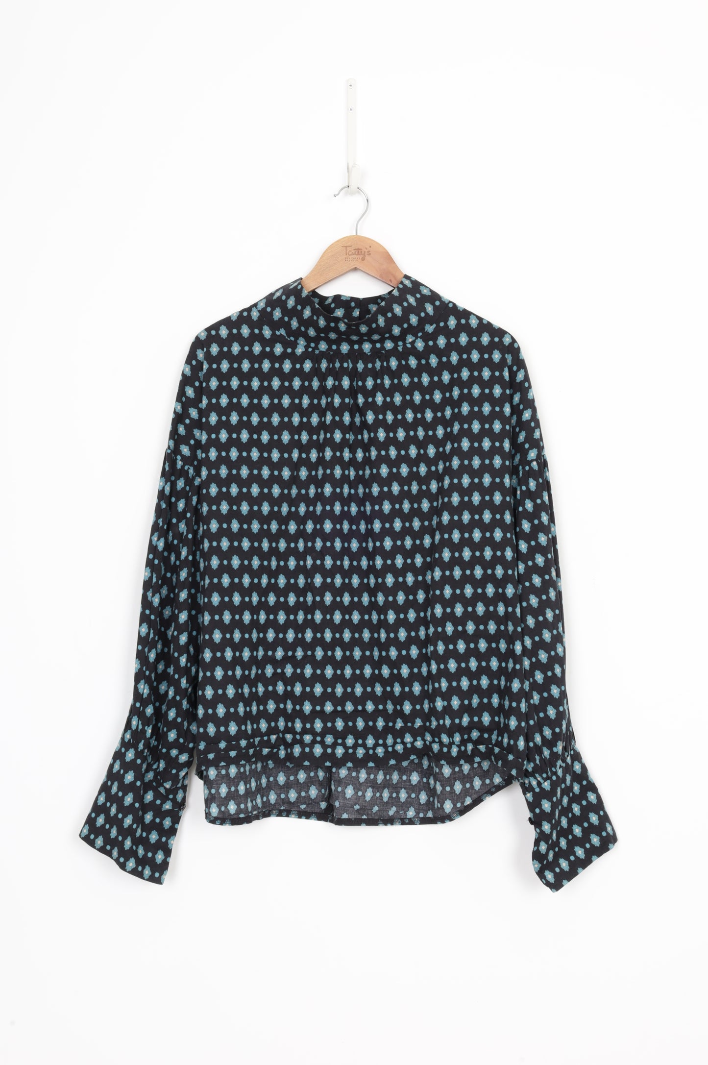 Briarwood Womens Black Top Size L