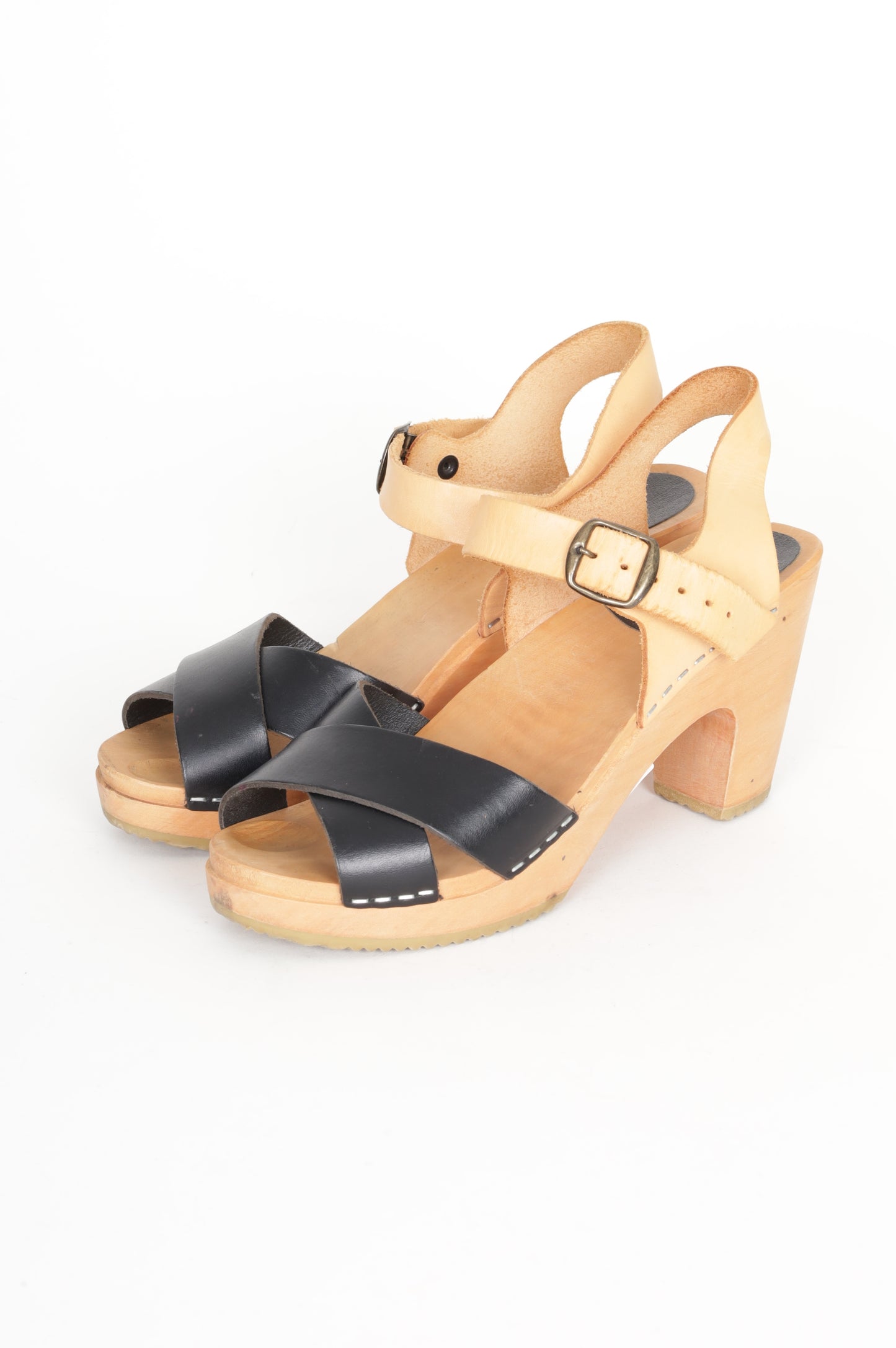 Funkis Womens Beige Shoes Size EU 38