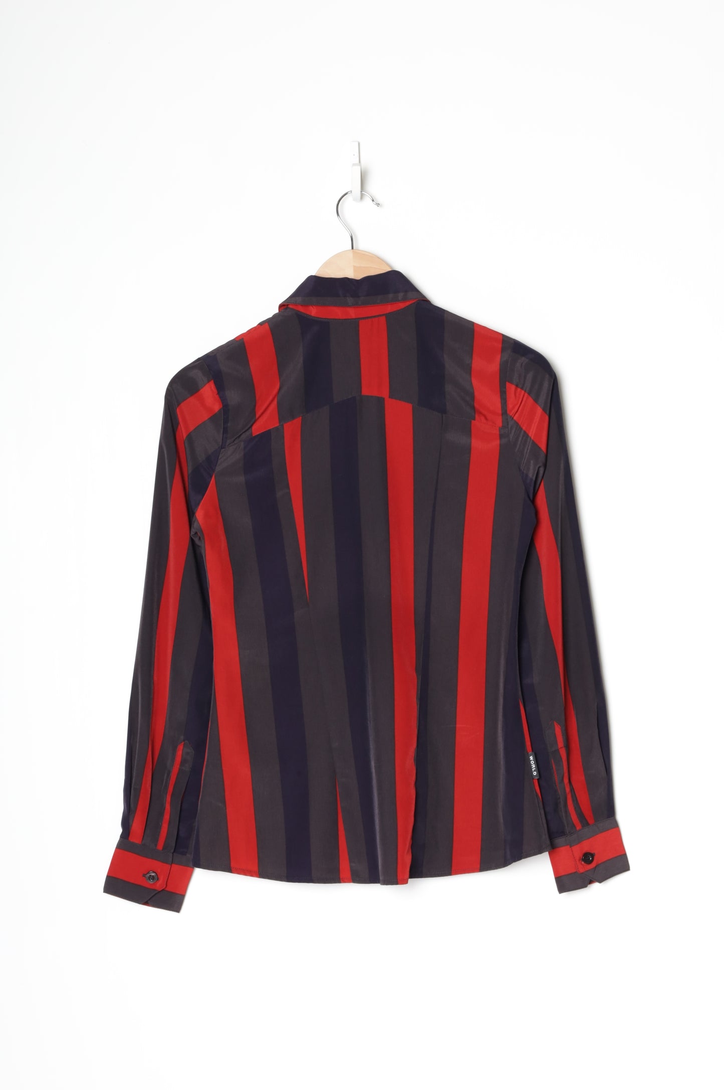 World Famous Womens Grey Shirt Size XS