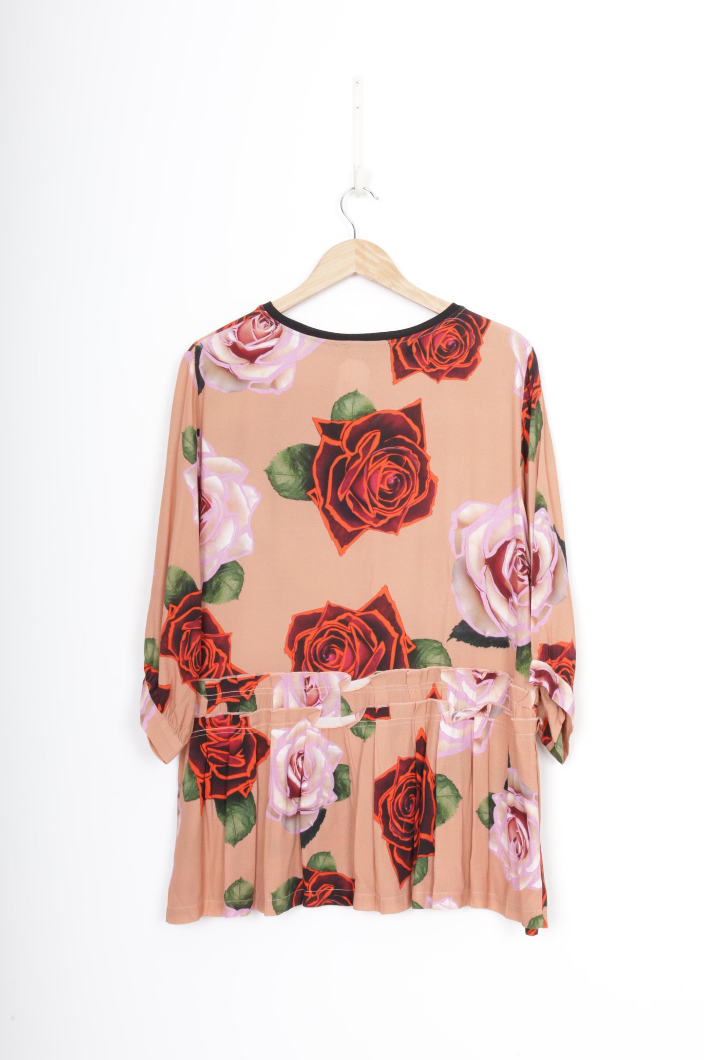 Salasai Womens Orange Top Size M