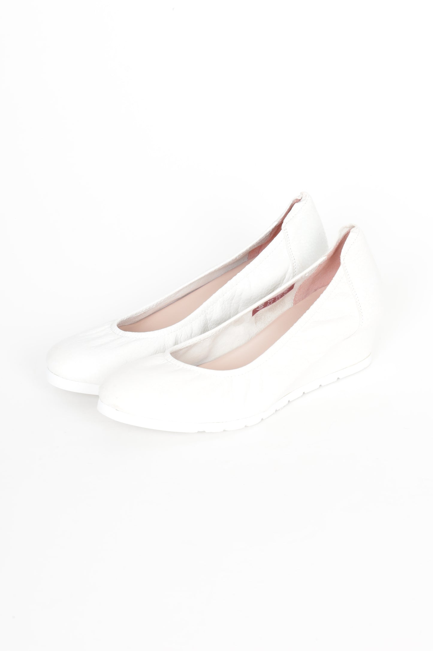 Sabrinas Womens White Shoes Size EU 38
