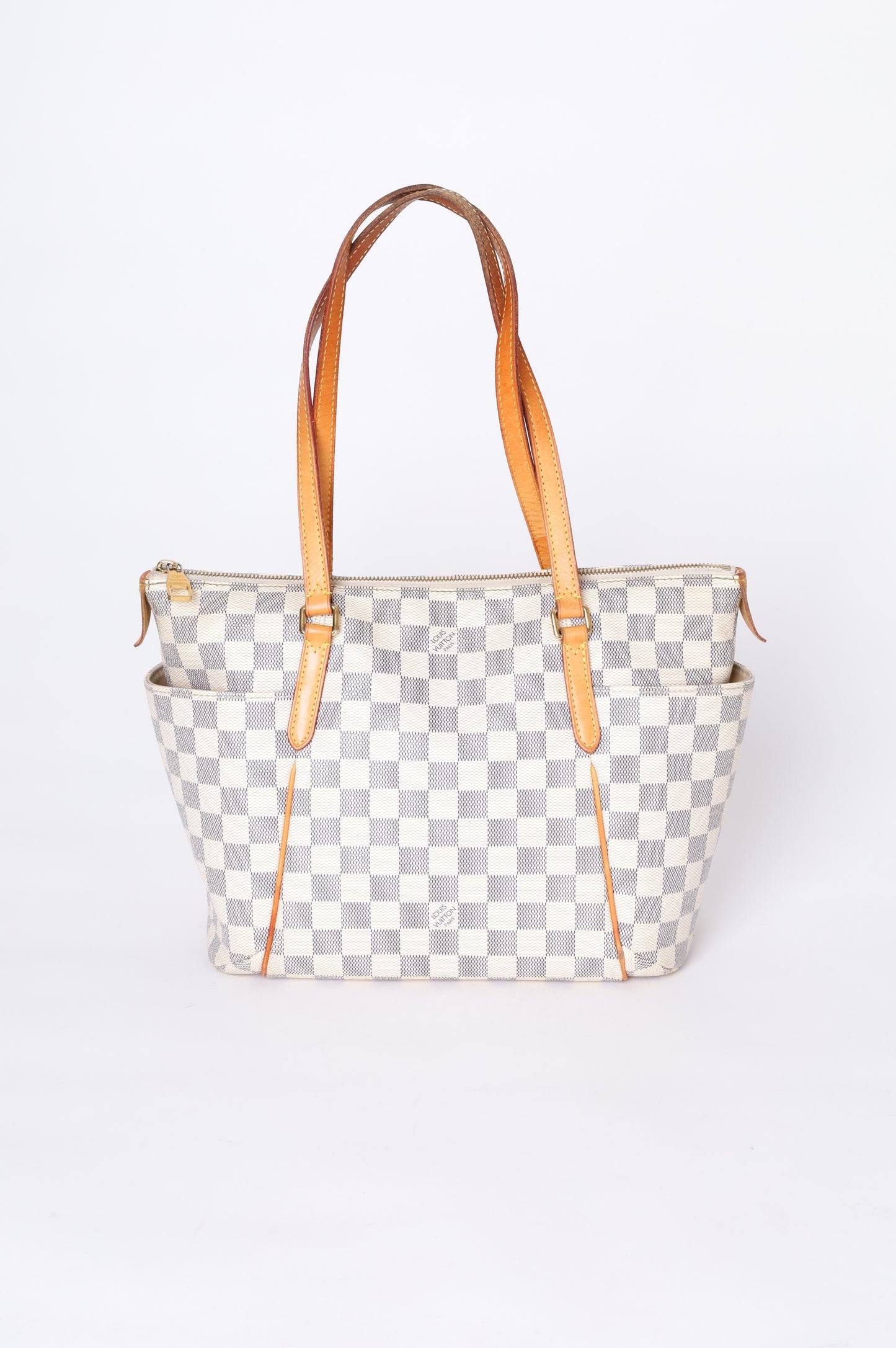 Louis Vuitton Womens Cream Bag Size O/S