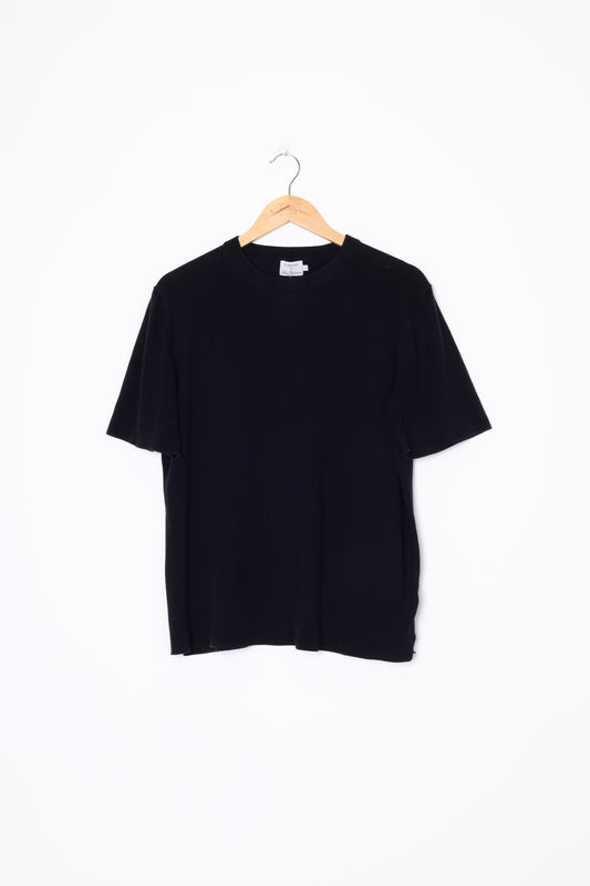 P. Johnson Mens Black T-shirt Size L