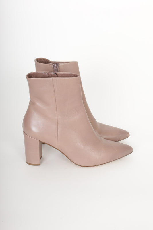 Hogl Womens Beige Boots  Size EU 39