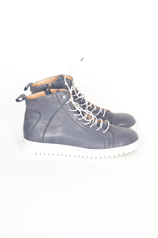 EOS Womens Blue Sneakers Size EU 40