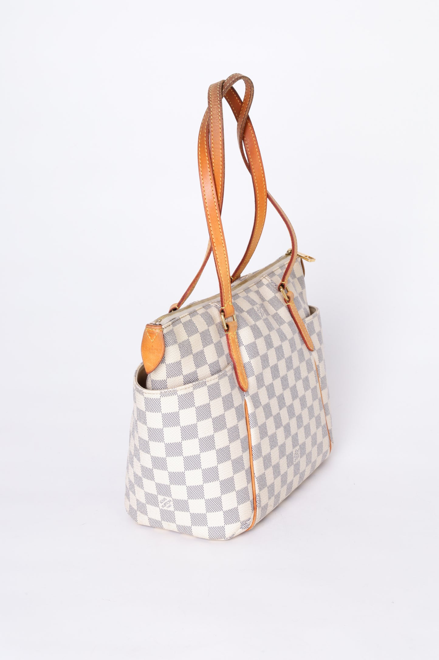 Louis Vuitton Womens Cream Bag Size O/S