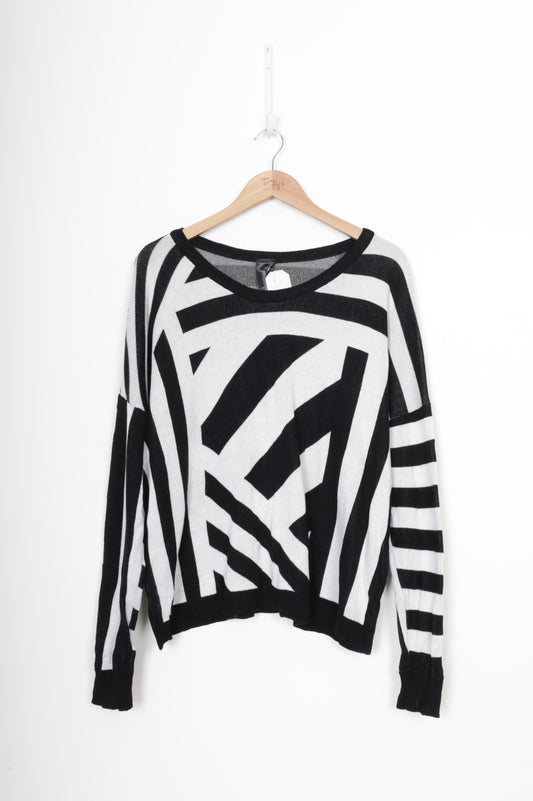 Maaike Womens Black Jumper Size SP