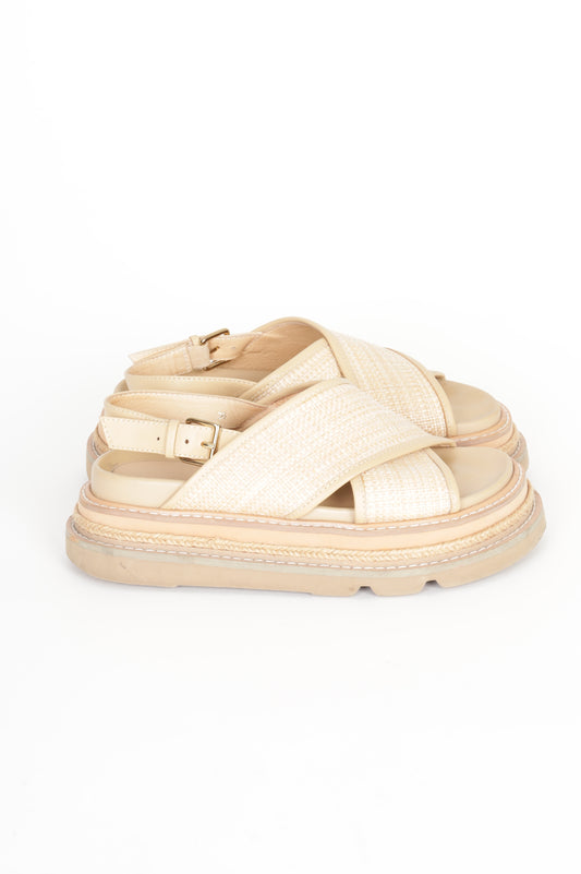 Alias Mae Womens Beige Shoes Size EU 36