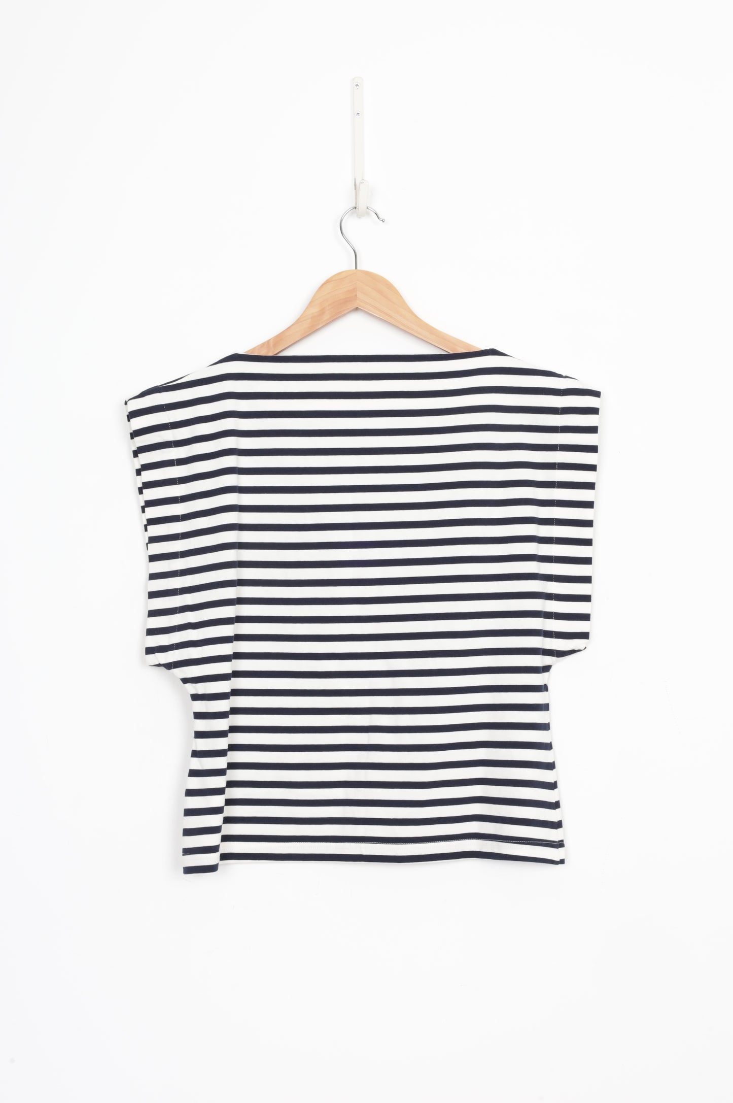 Matteau Womens White Top Size 14