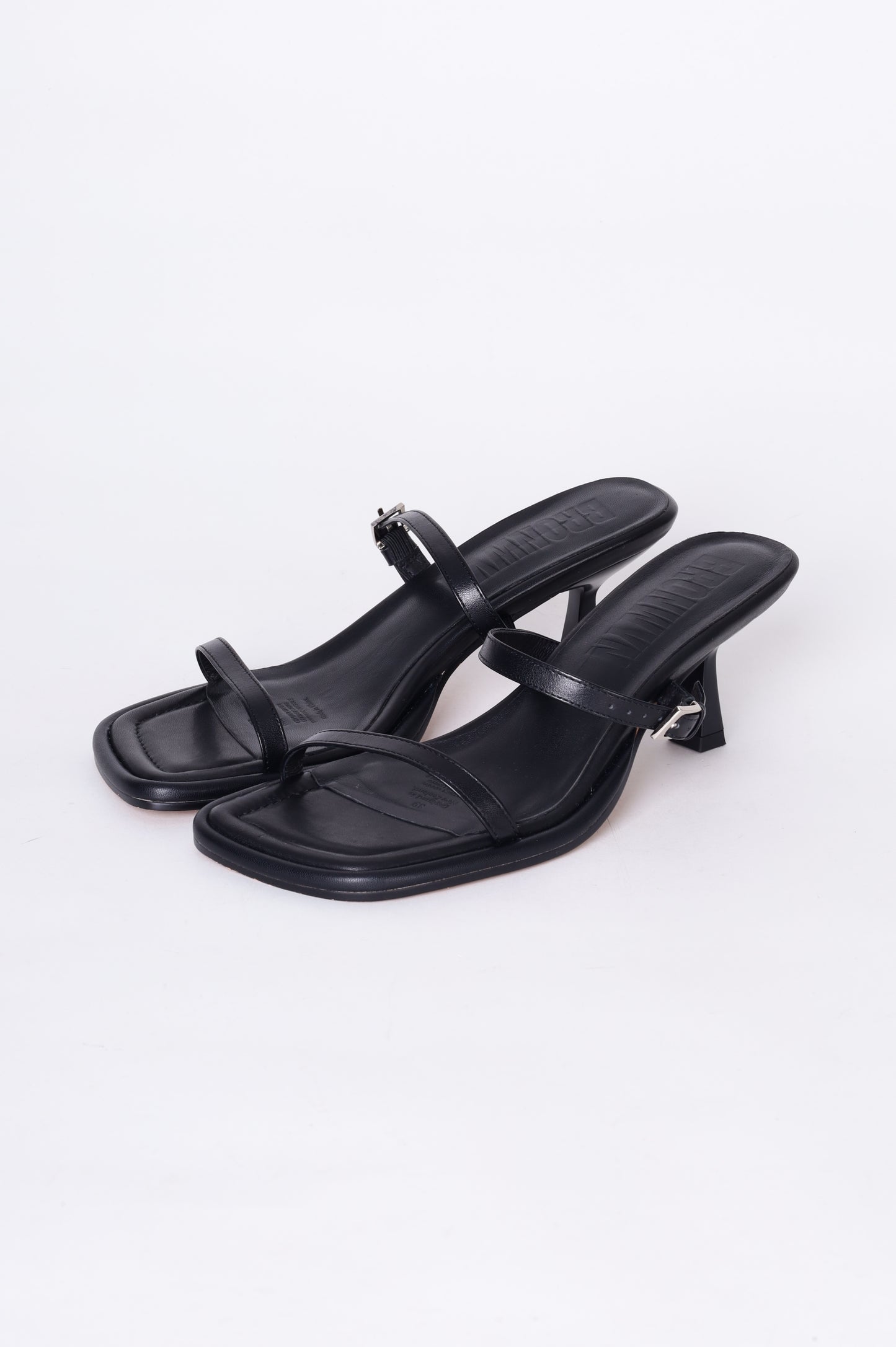 Bronwyn Womens Black Heels Size EU 39