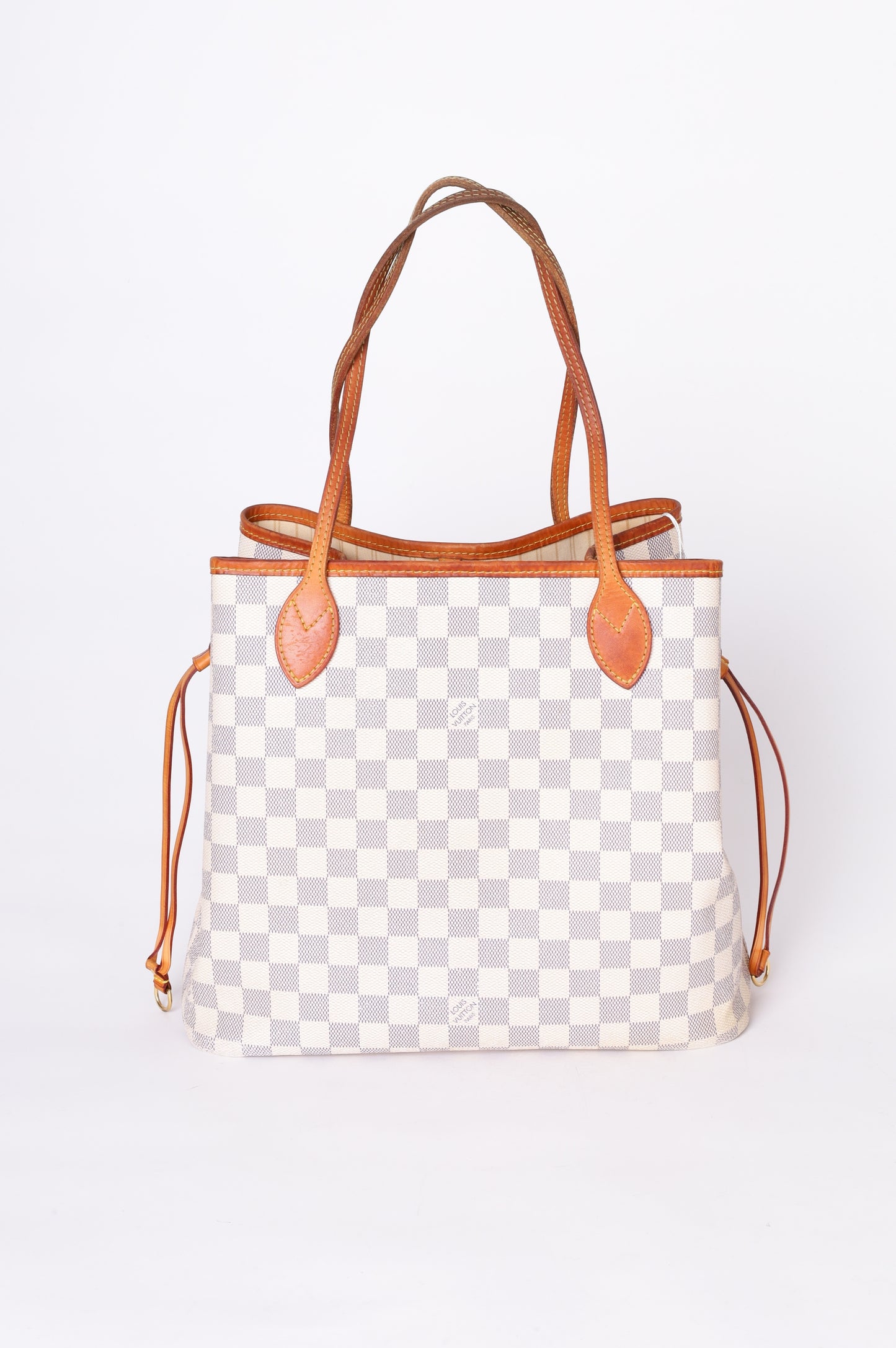Louis Vuitton Womens Cream Bag Size O/S