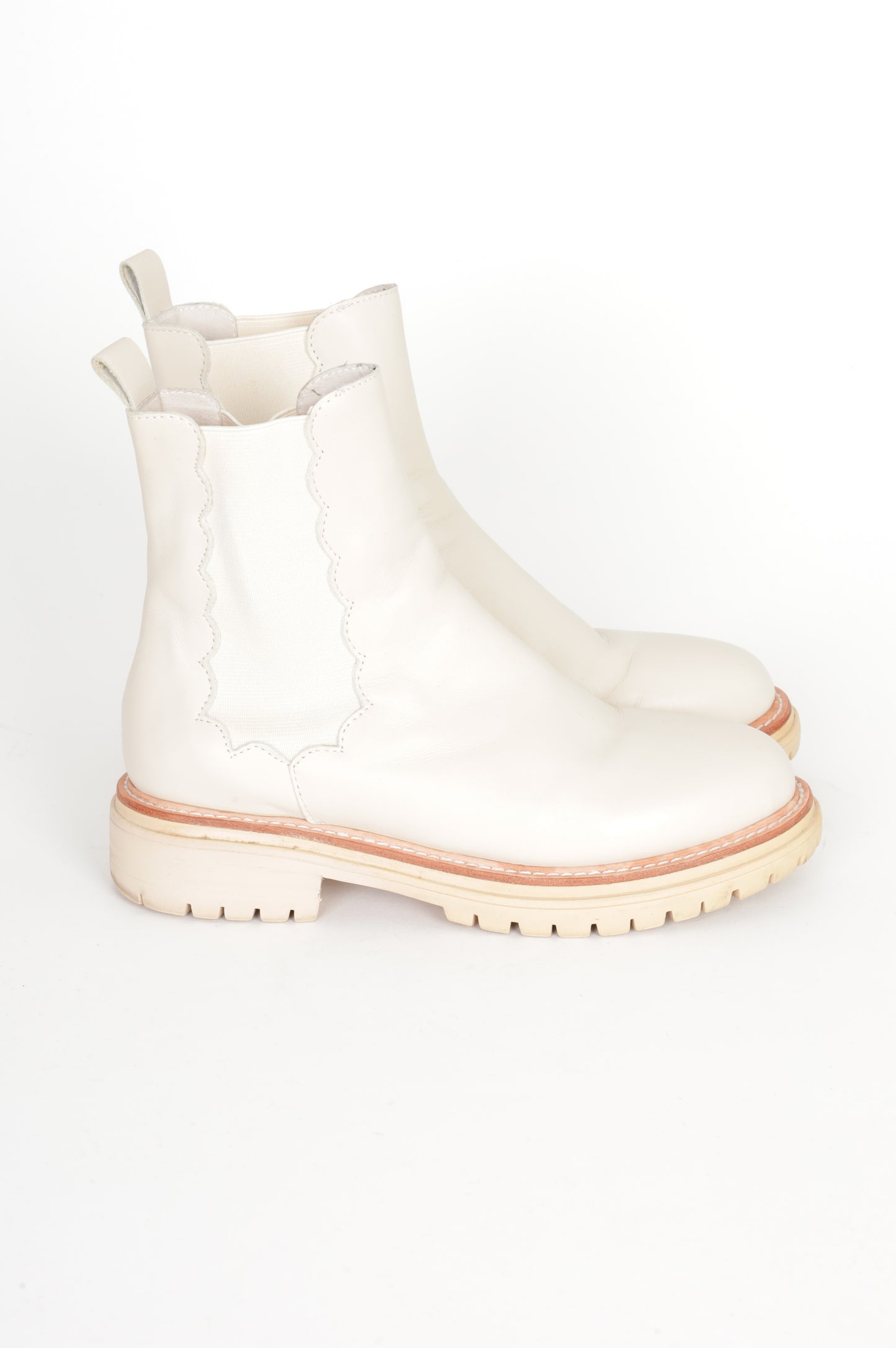 Walnut Melbourne Womens Beige Boots  Size EU 37