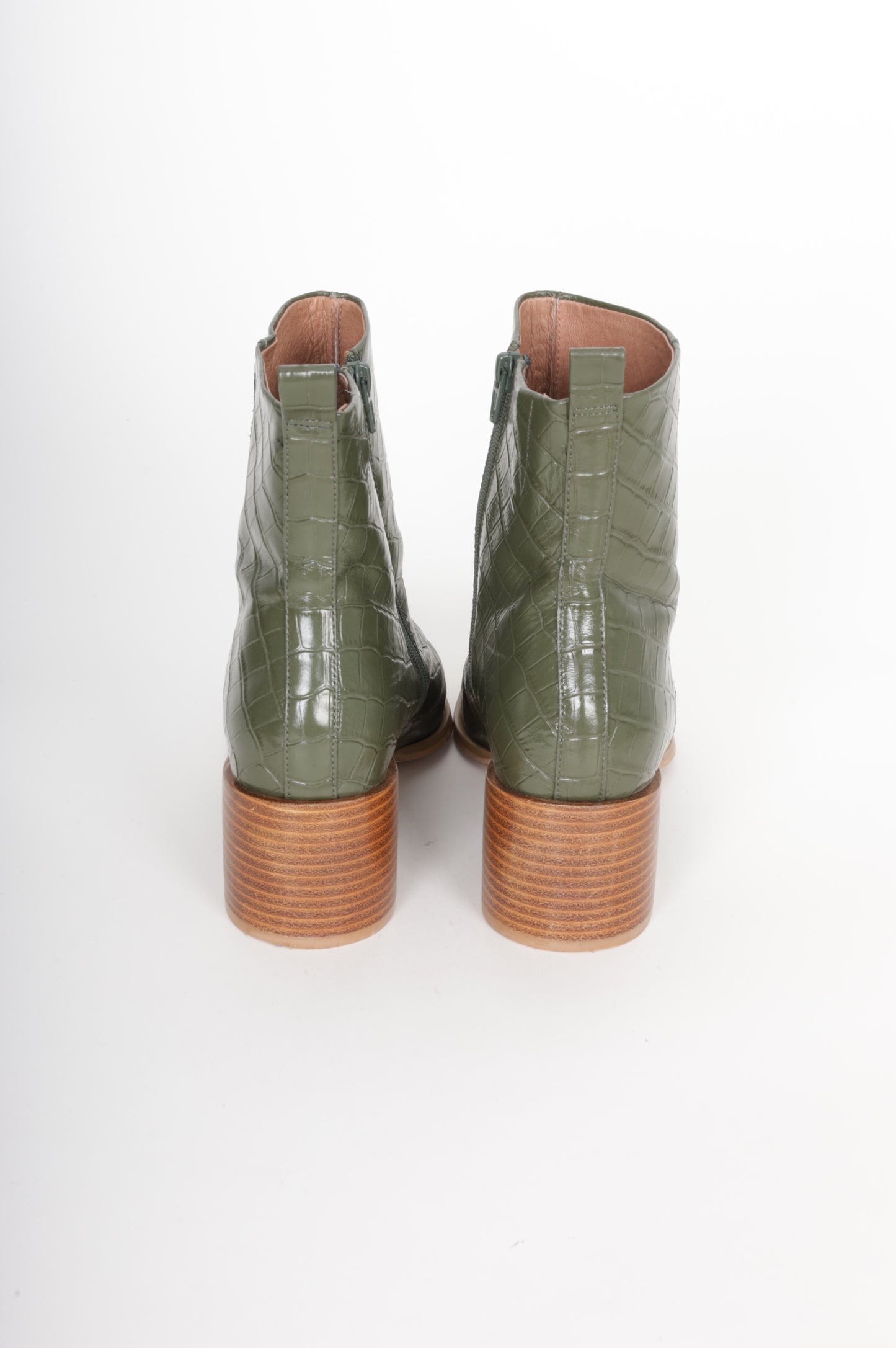 Mi Piaci Womens Green Boots  Size EU 41