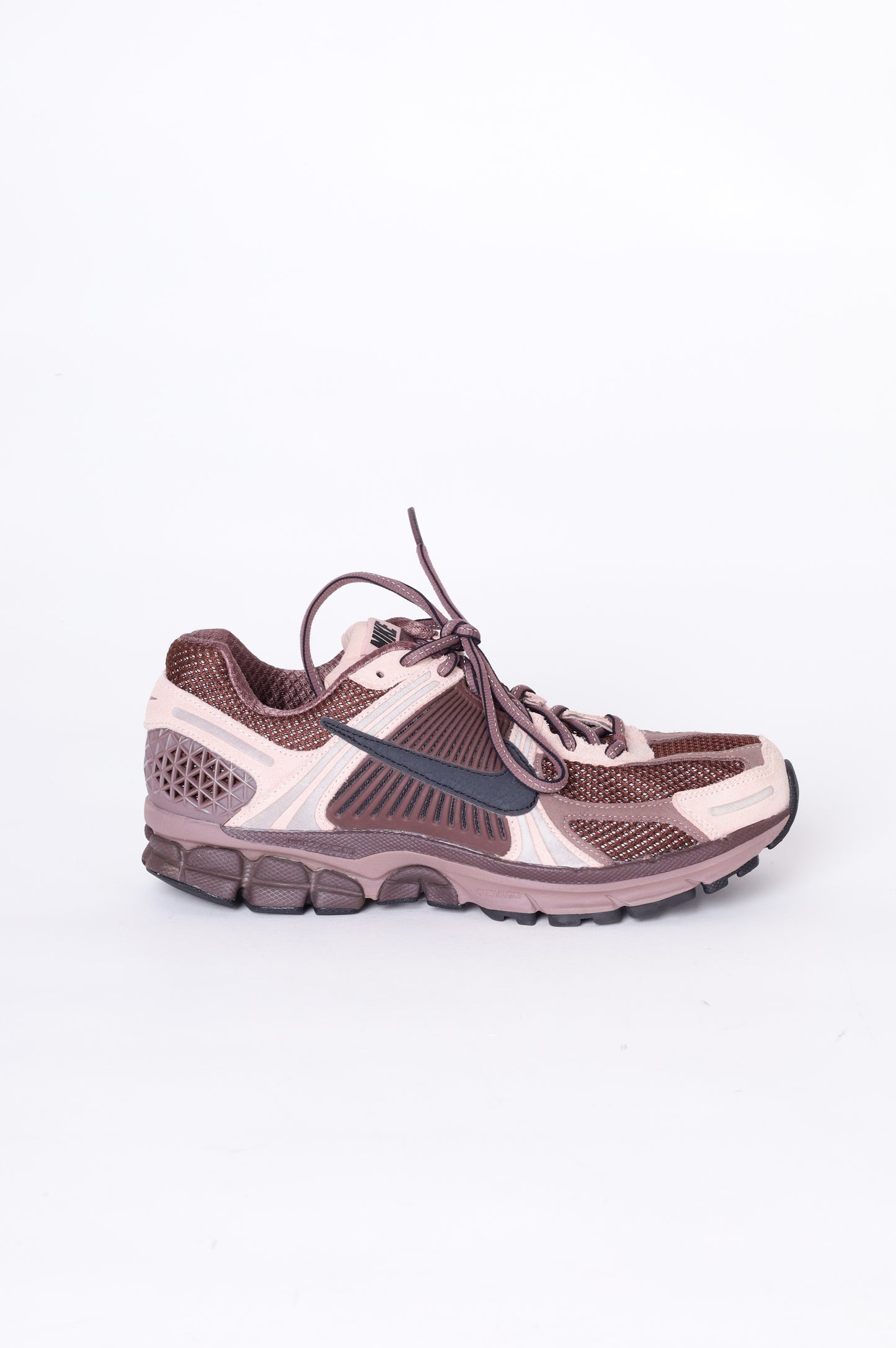 Nike Womens Pink Shoes Size EU 40