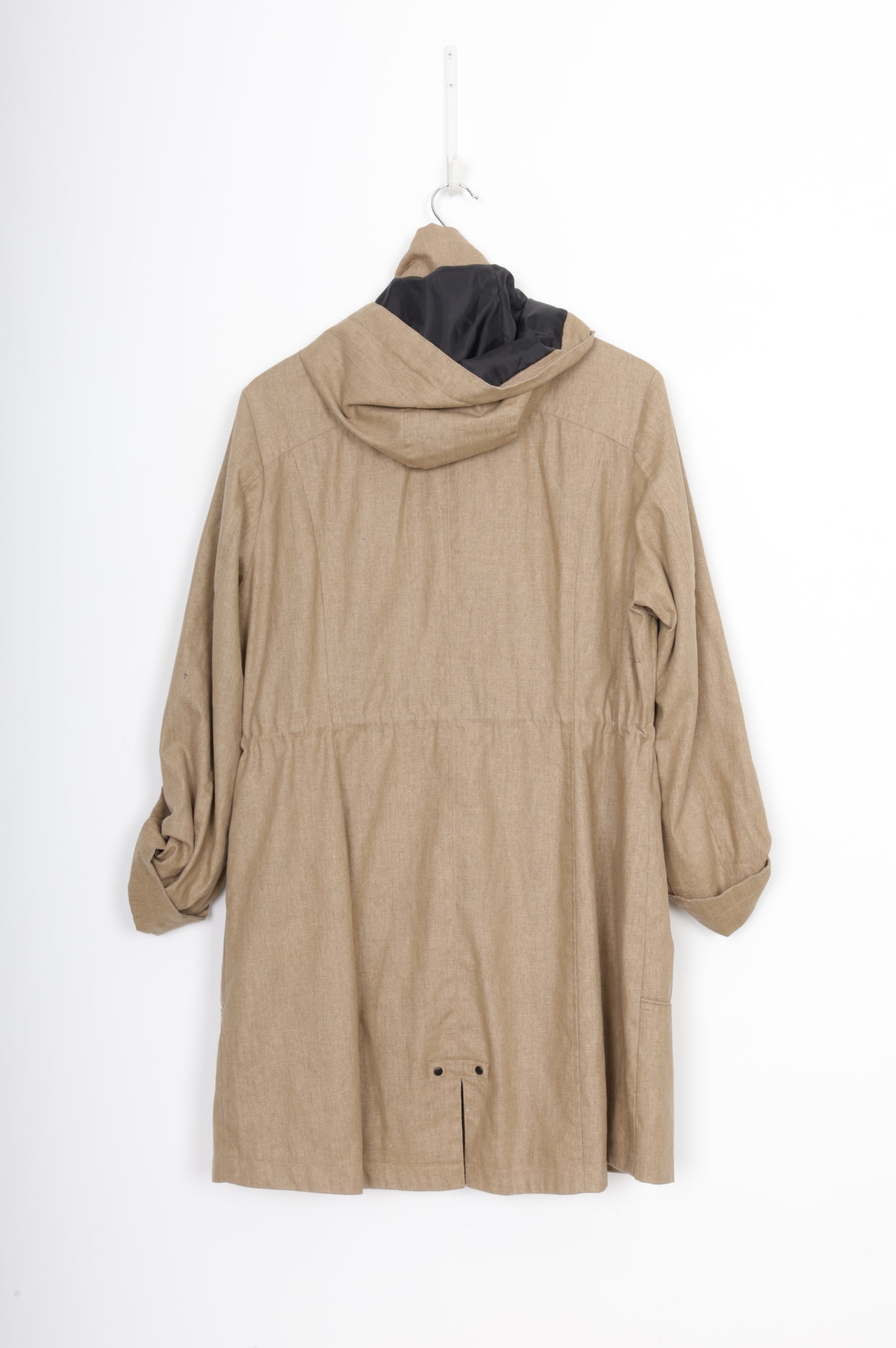 District Mens Beige Coat Size 14